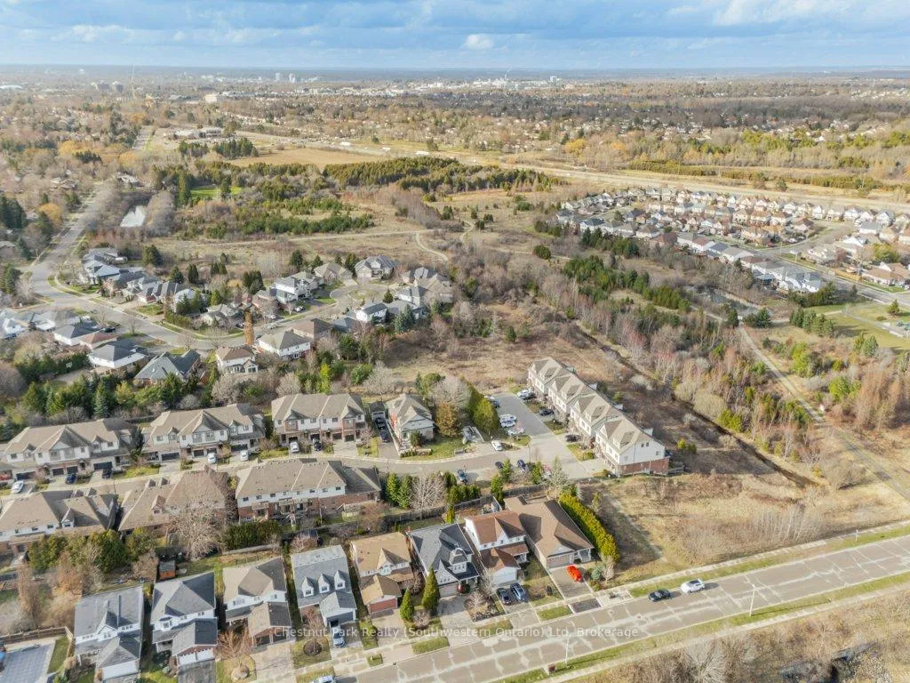 Photo 50 of 14 Teal Drive, Guelph, Kortright Hills — HOMEH