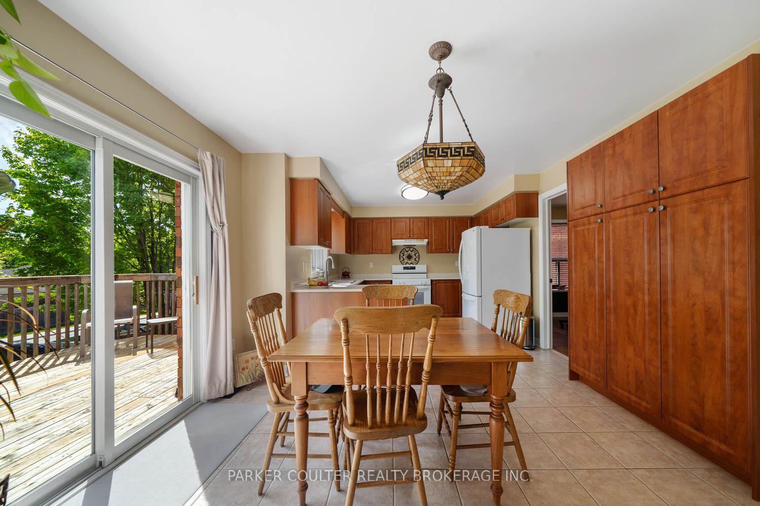 Photo 10 of 95 Livia Herman Way, Barrie, East Bayfield — HOMEH
