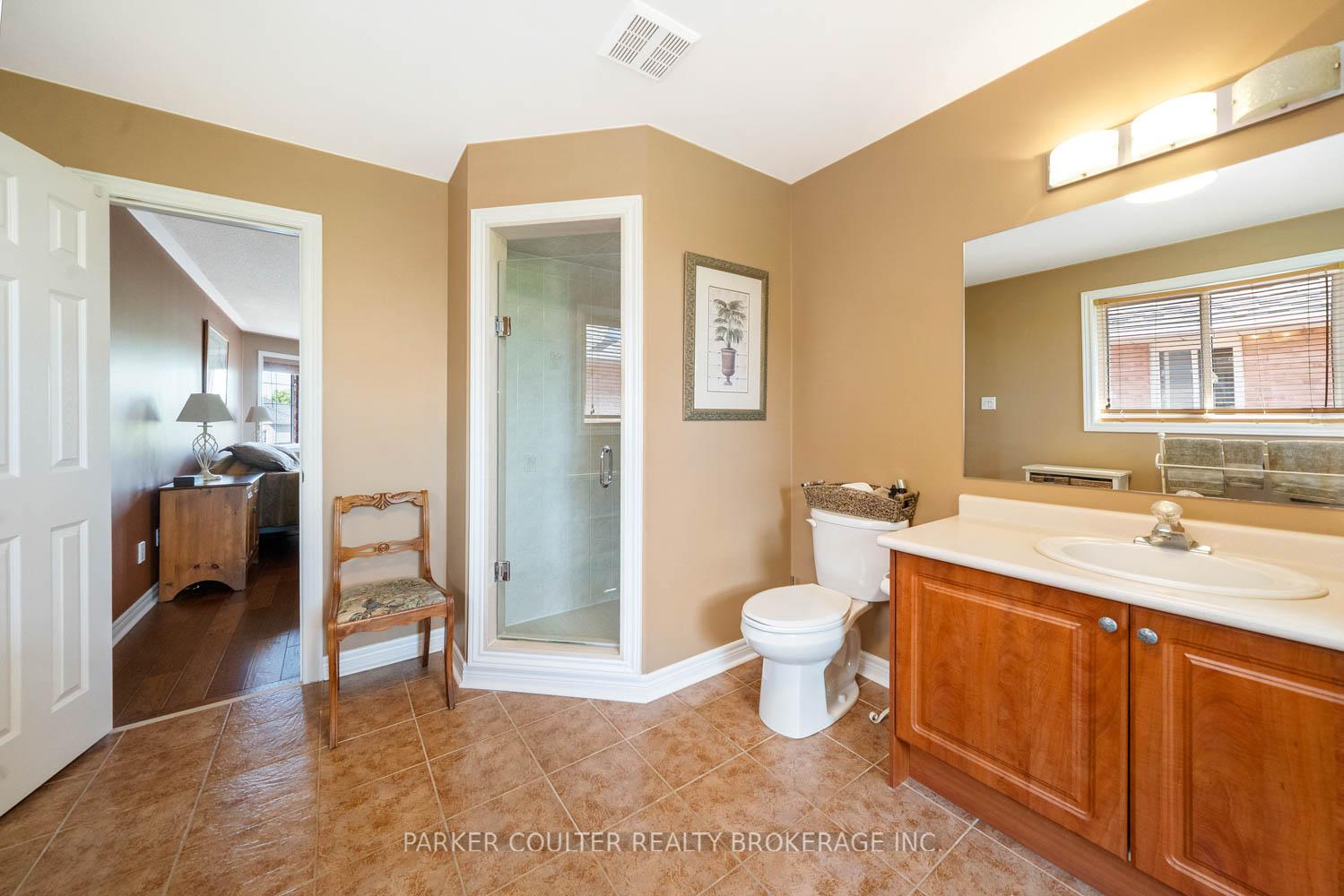 Photo 30 of 95 Livia Herman Way, Barrie, East Bayfield — HOMEH