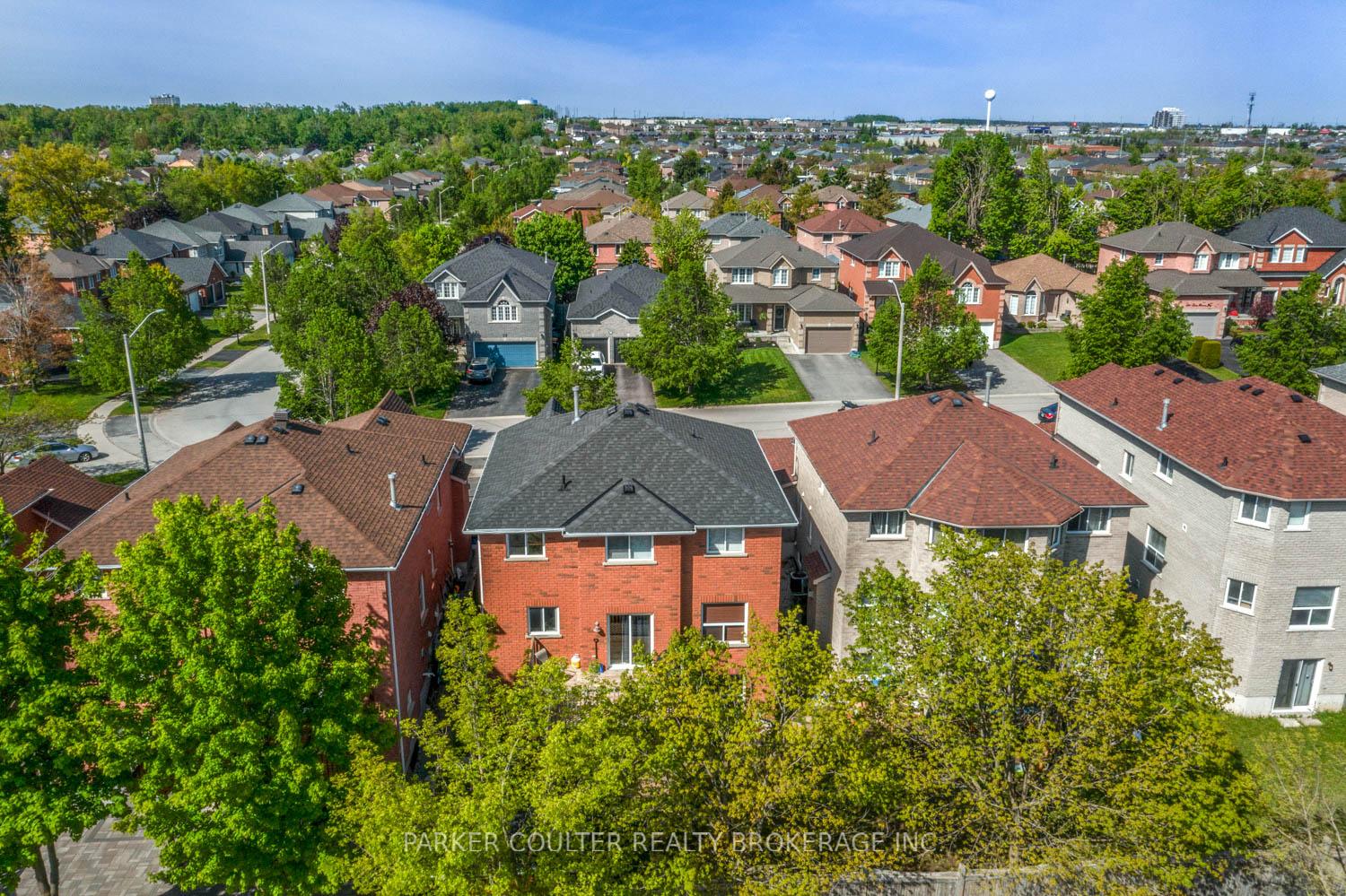 Photo 40 of 95 Livia Herman Way, Barrie, East Bayfield — HOMEH
