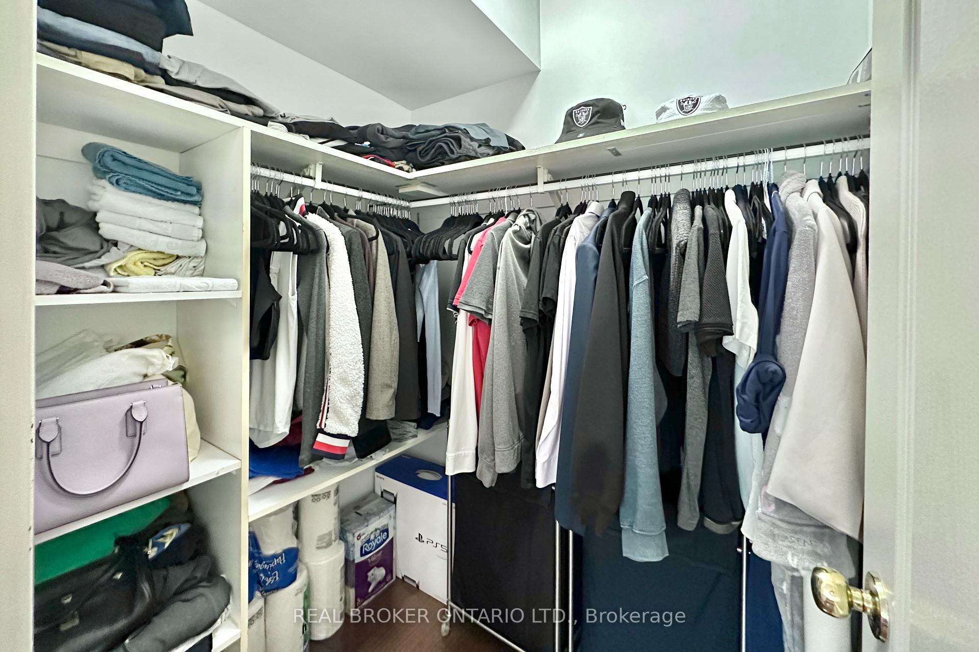 Photo 27 of Unit 206, 135 Pond Drive, Markham, Commerce Valley — HOMEH