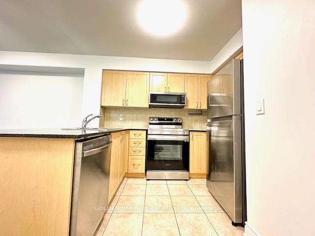 Photo 3 of Unit 208, 32 Clegg Road, Markham, Unionville — HOMEH