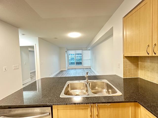 Photo 5 of Unit 208, 32 Clegg Road, Markham, Unionville — HOMEH