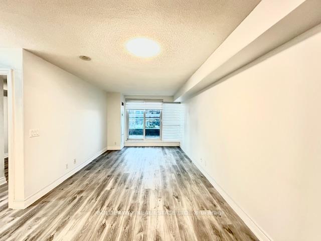 Photo 6 of Unit 208, 32 Clegg Road, Markham, Unionville — HOMEH