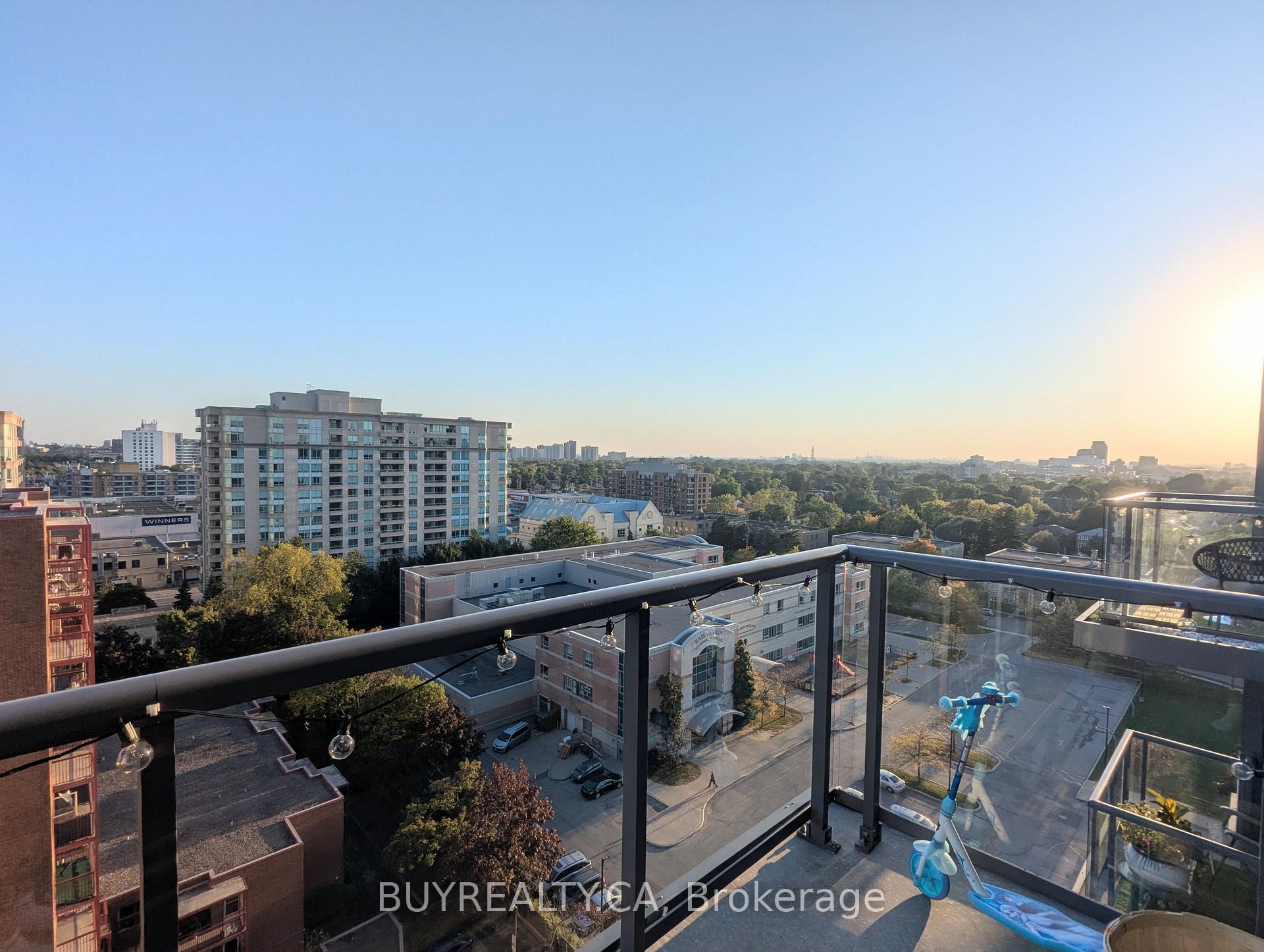 Photo 15 of Unit Ph12, 35 Saranac Boulevard, Toronto, Englemount-Lawrence — HOMEH