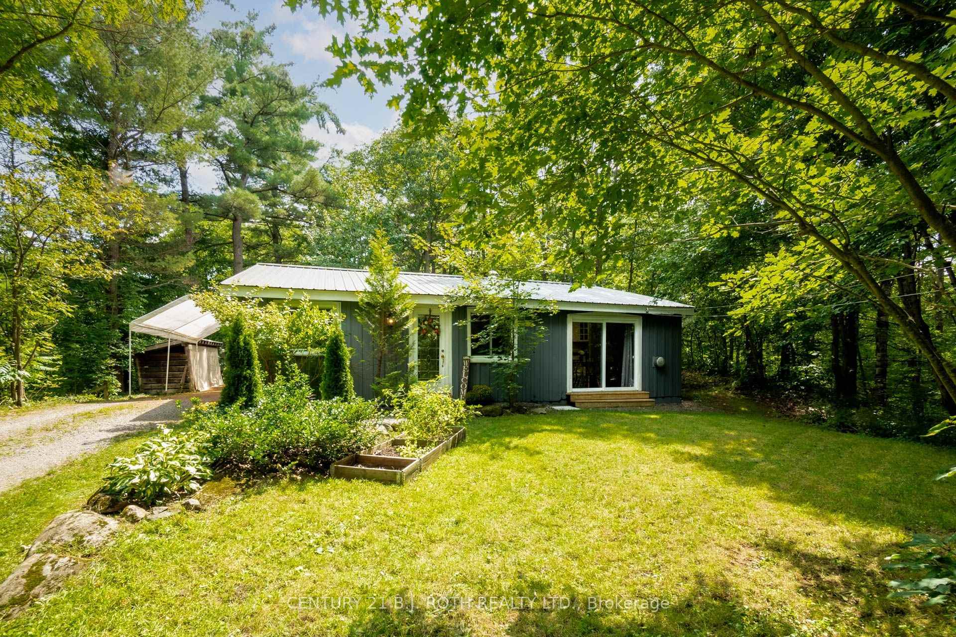 Photo 2 of 1002 Wigwam Lodge Road, Gravenhurst, Morrison — HOMEH