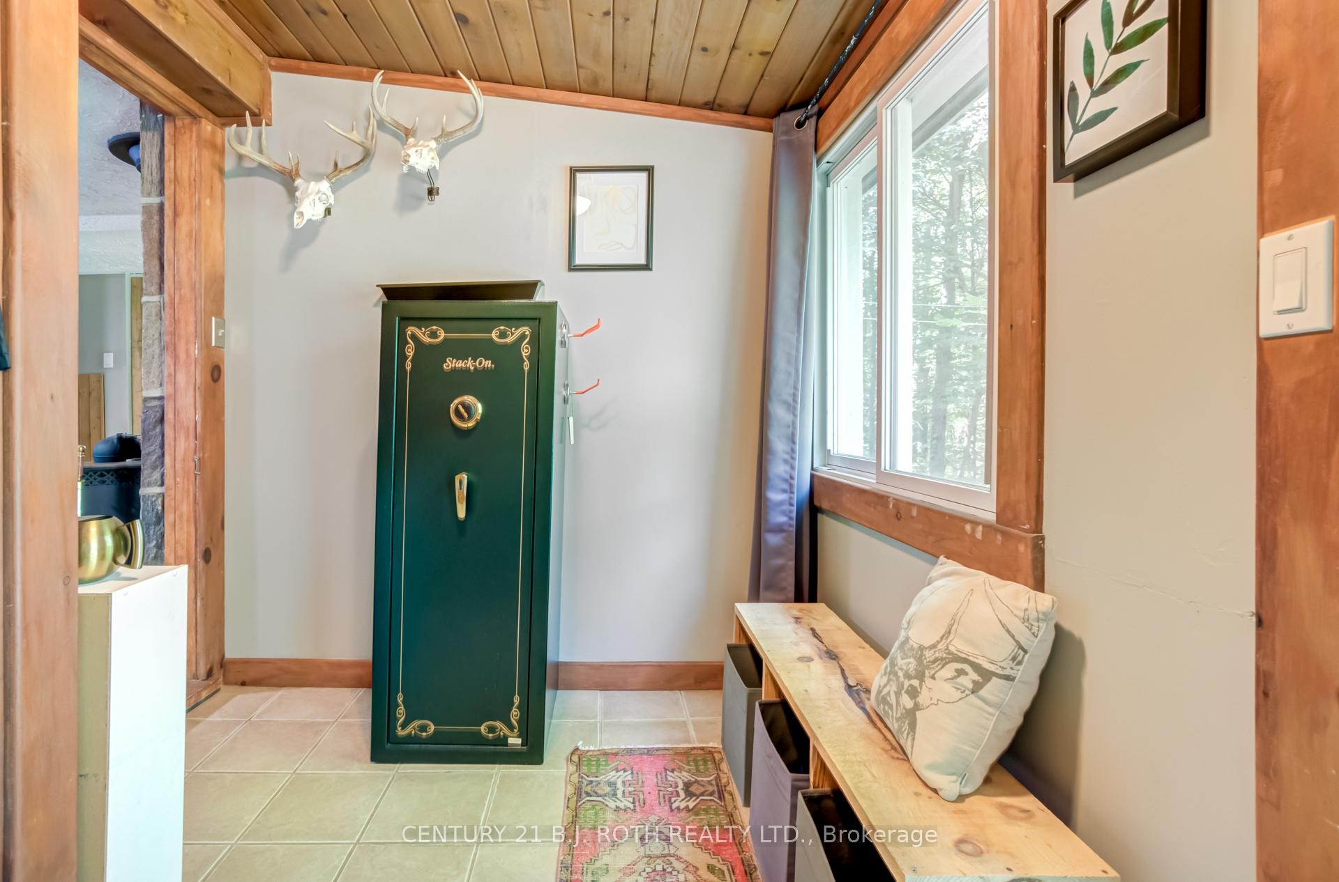 Photo 6 of 1002 Wigwam Lodge Road, Gravenhurst, Morrison — HOMEH