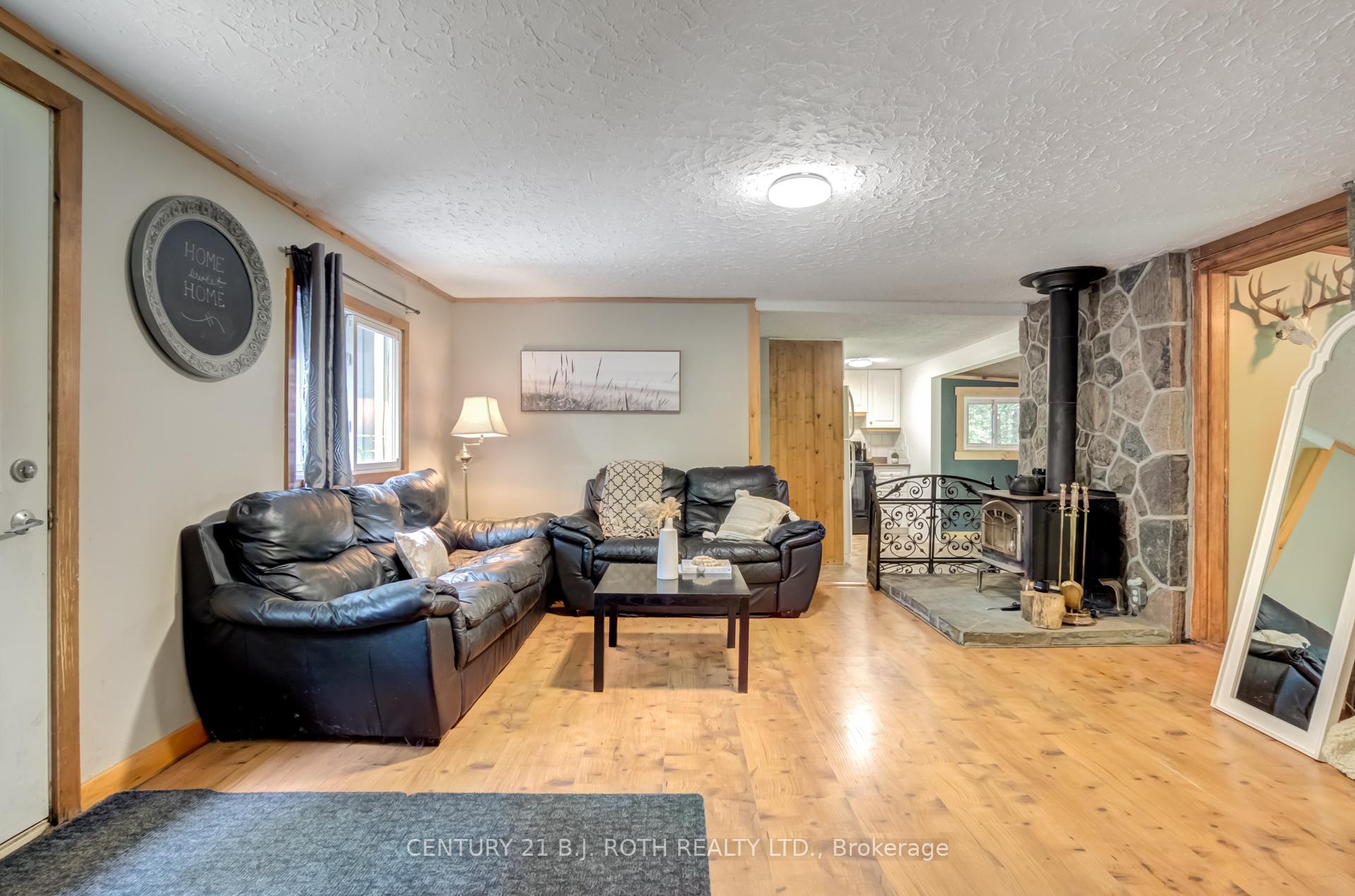 Photo 9 of 1002 Wigwam Lodge Road, Gravenhurst, Morrison — HOMEH