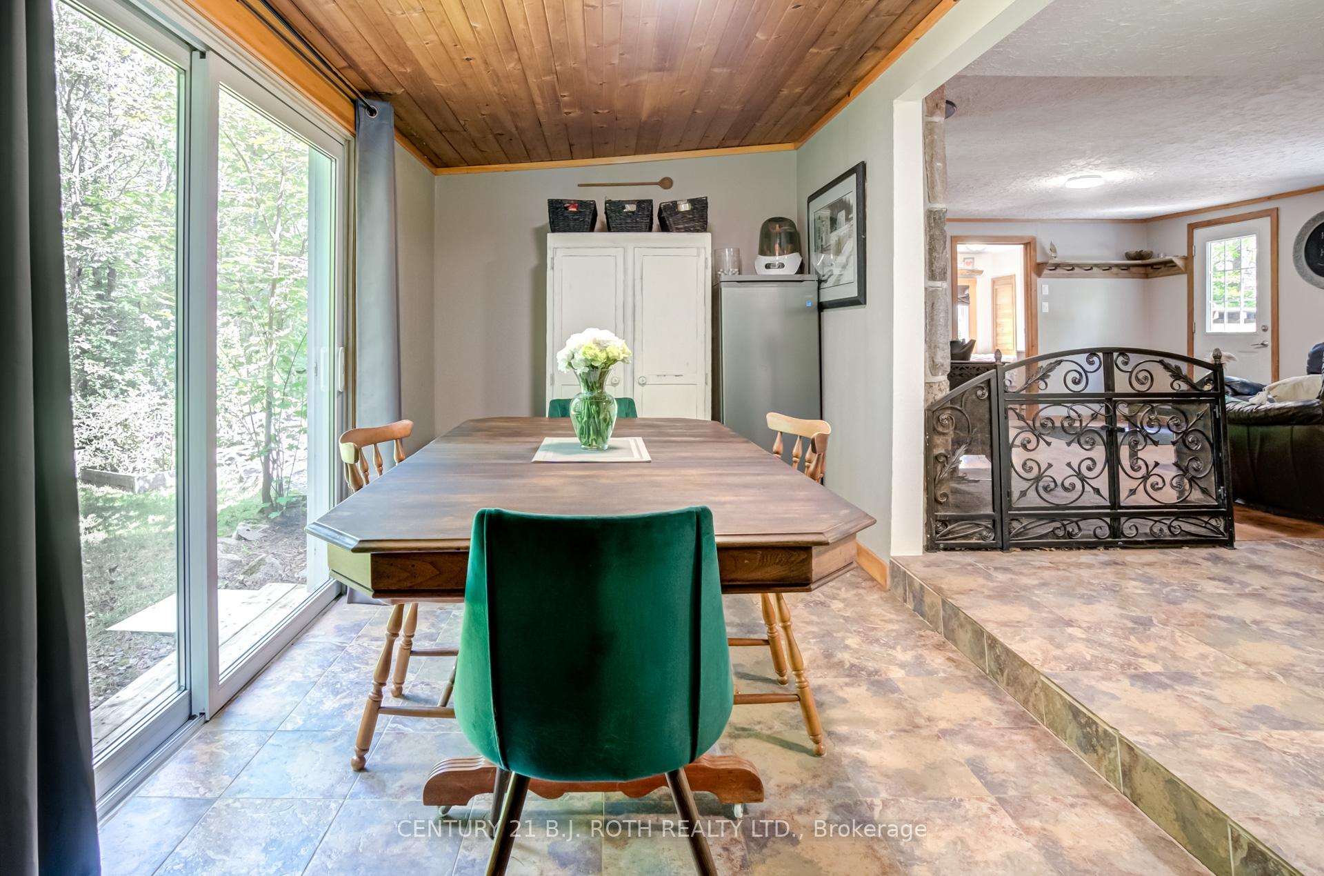 Photo 14 of 1002 Wigwam Lodge Road, Gravenhurst, Morrison — HOMEH