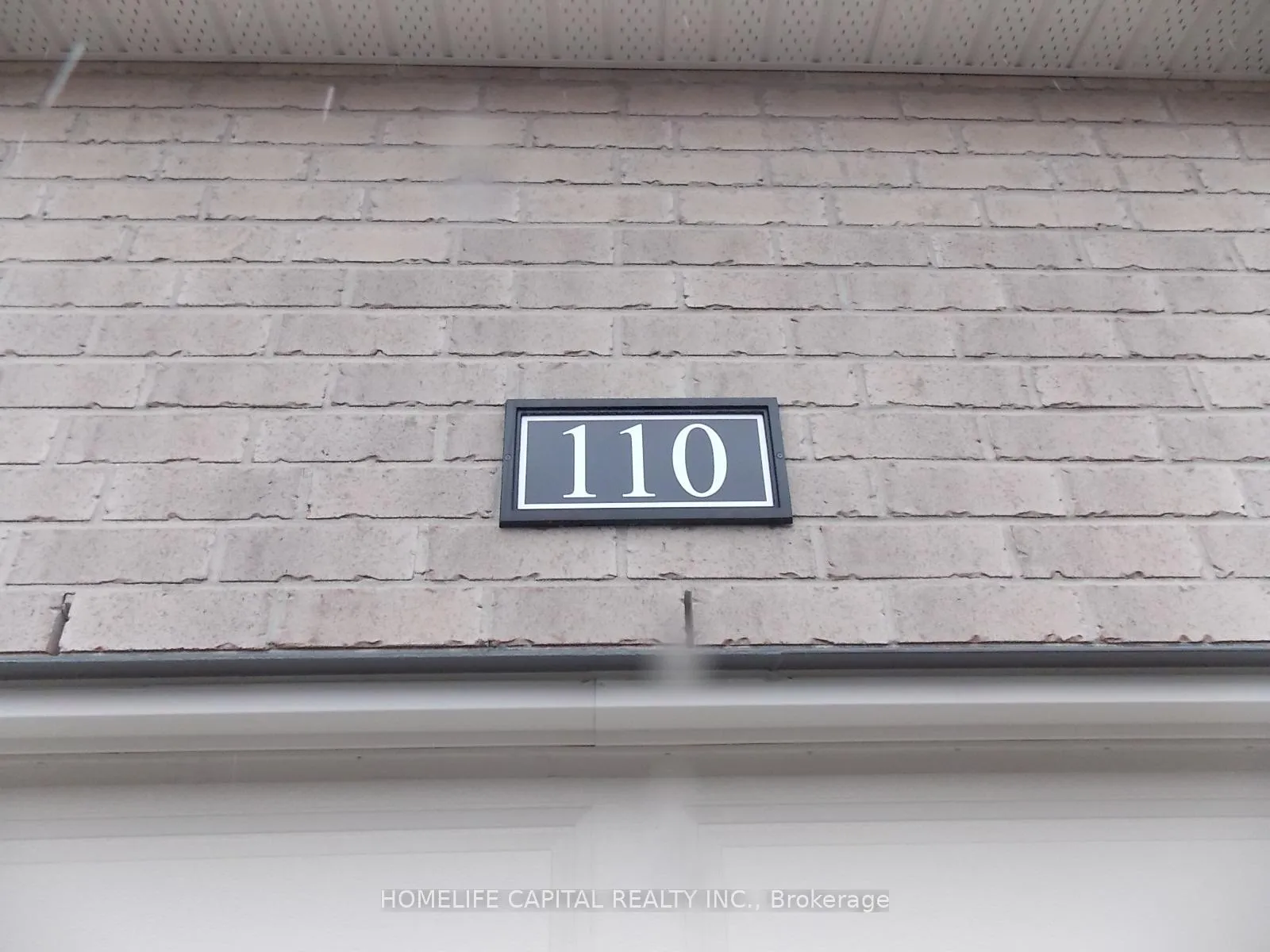 Photo 2 of 110 Lynn Coulter Street, Ottawa, Barrhaven - Half Moon Bay — HOMEH