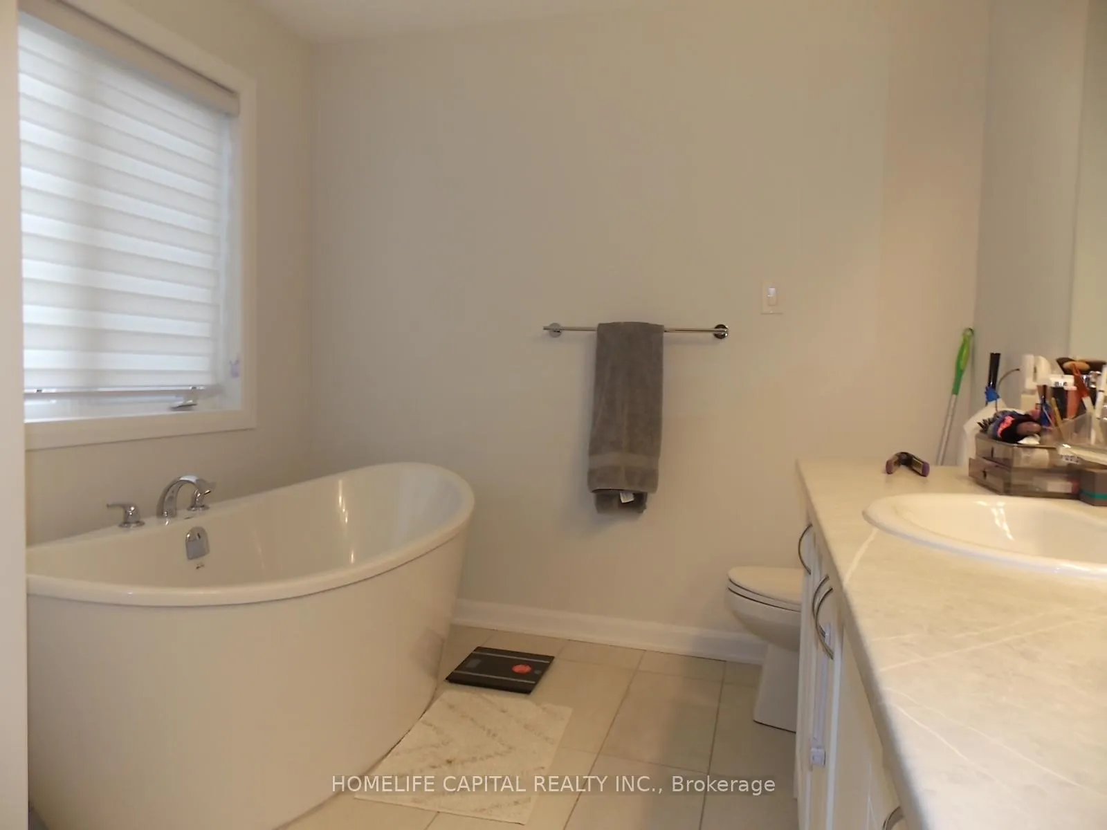 Photo 7 of 110 Lynn Coulter Street, Ottawa, Barrhaven - Half Moon Bay — HOMEH