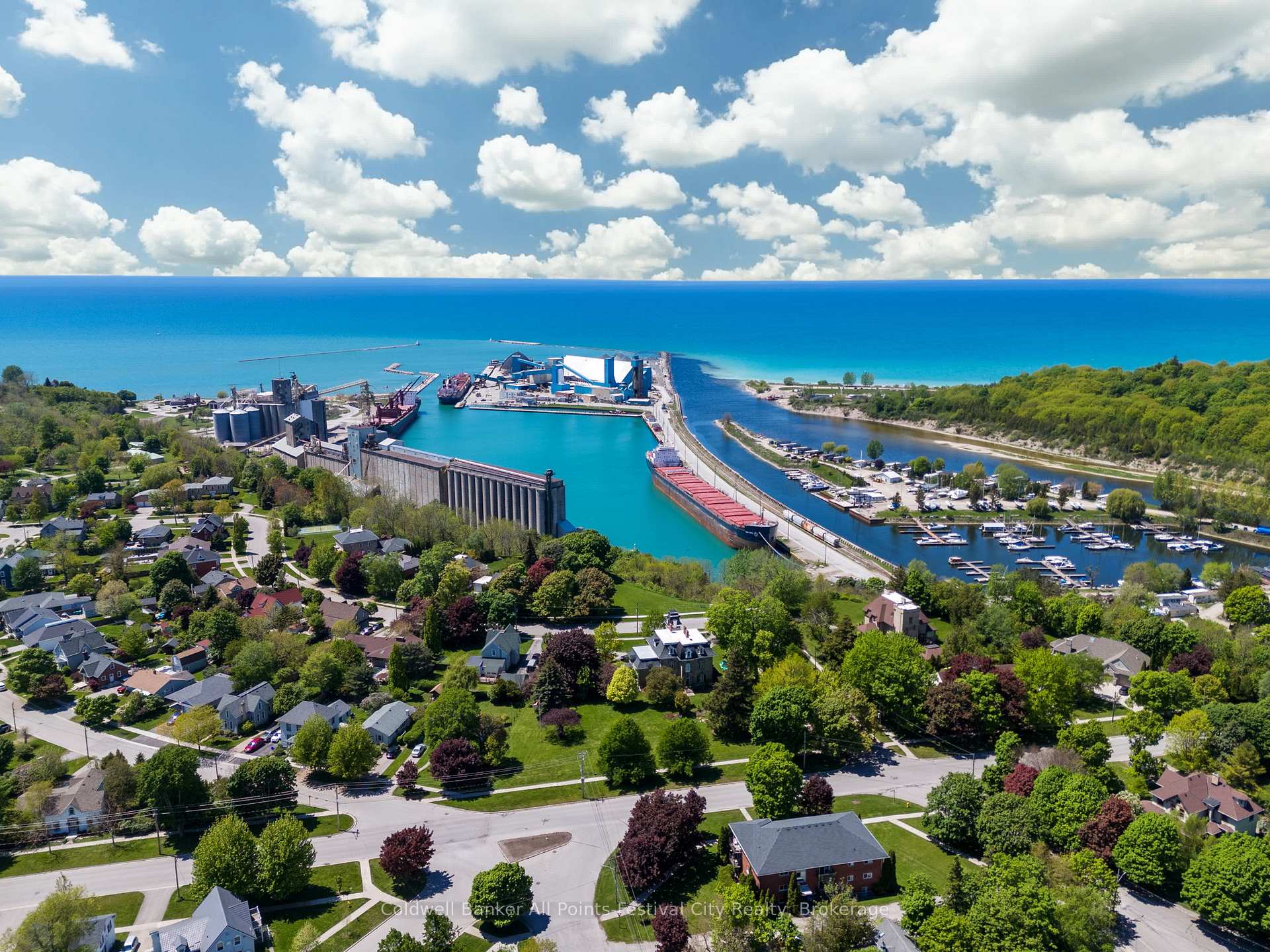Photo 19 of 104 St Georges Crescent, Goderich, Goderich (Town) — HOMEH