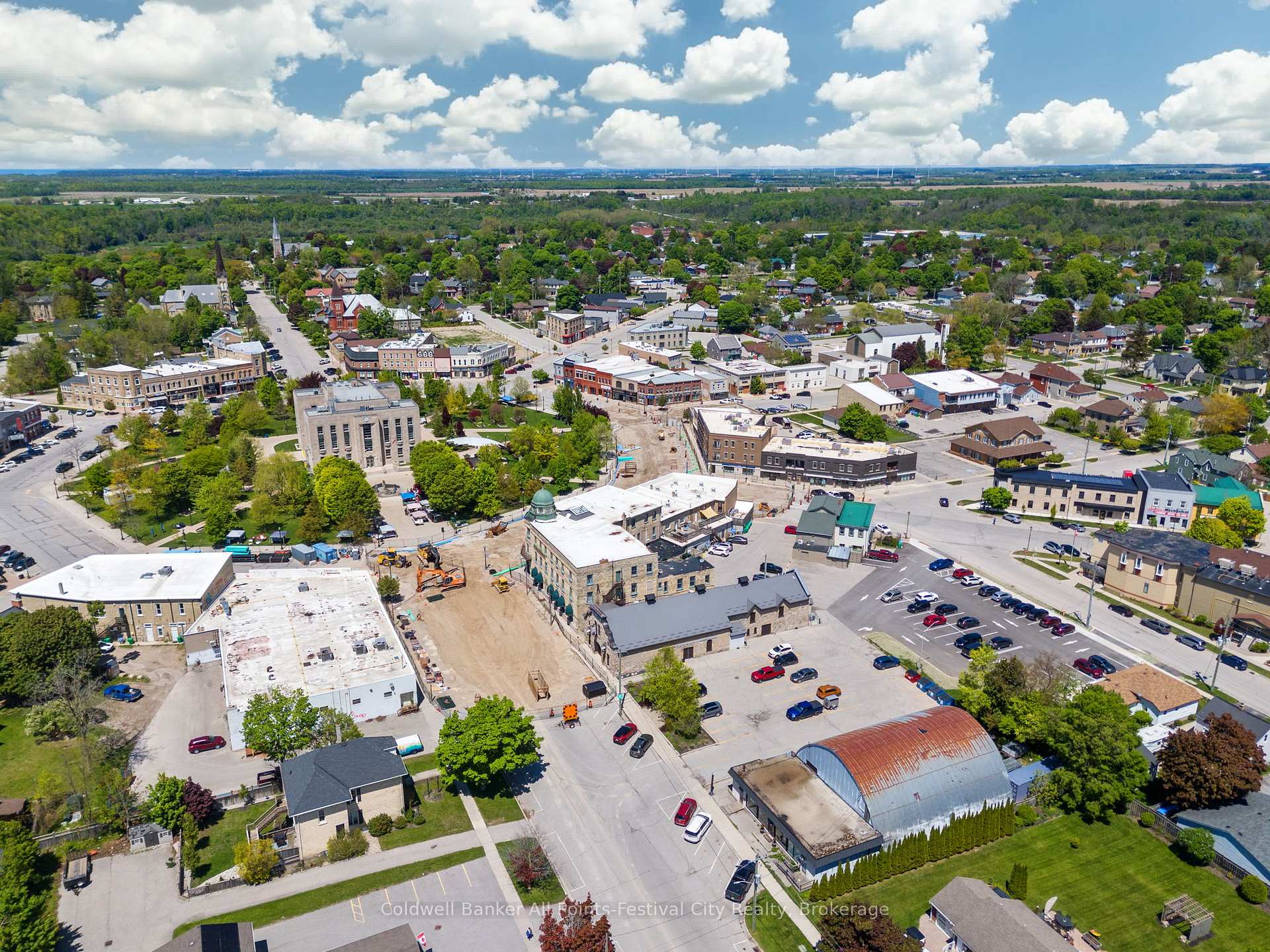 Photo 22 of 104 St Georges Crescent, Goderich, Goderich (Town) — HOMEH
