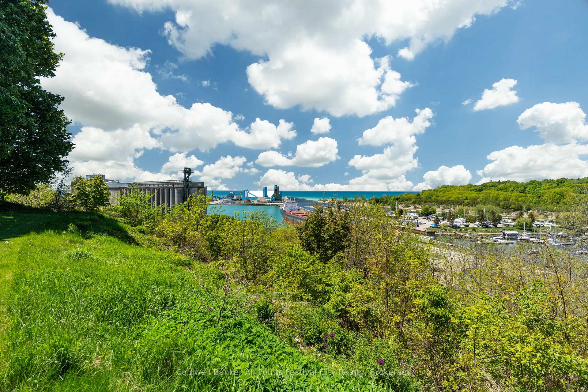 Photo 31 of 104 St Georges Crescent, Goderich, Goderich (Town) — HOMEH