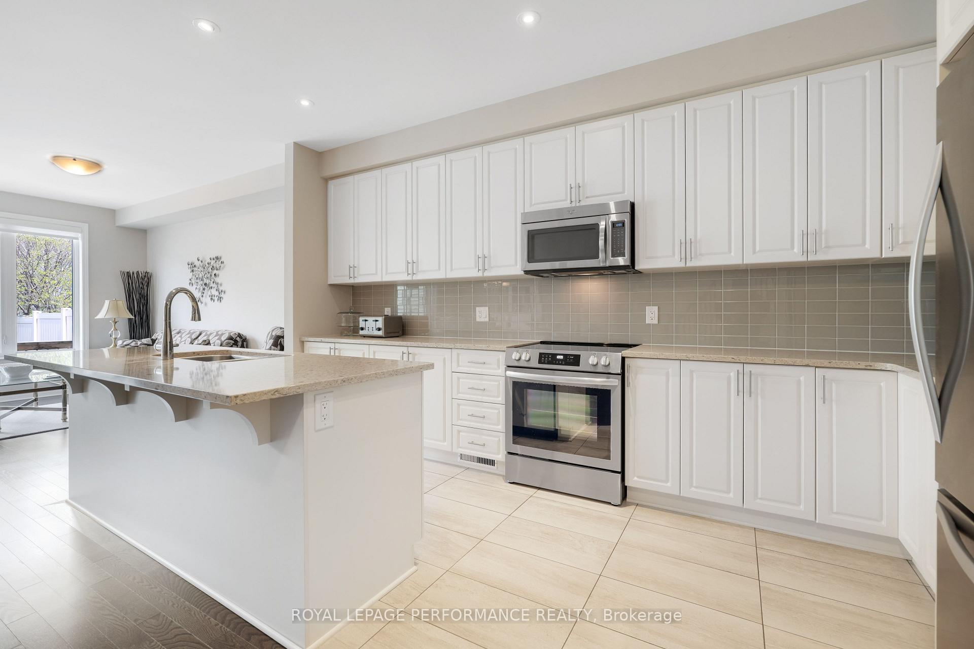 Photo 4 of 343 Alasken Drive, Ottawa, Blossom Park/Kemp Park/Findlay Creek — HOMEH