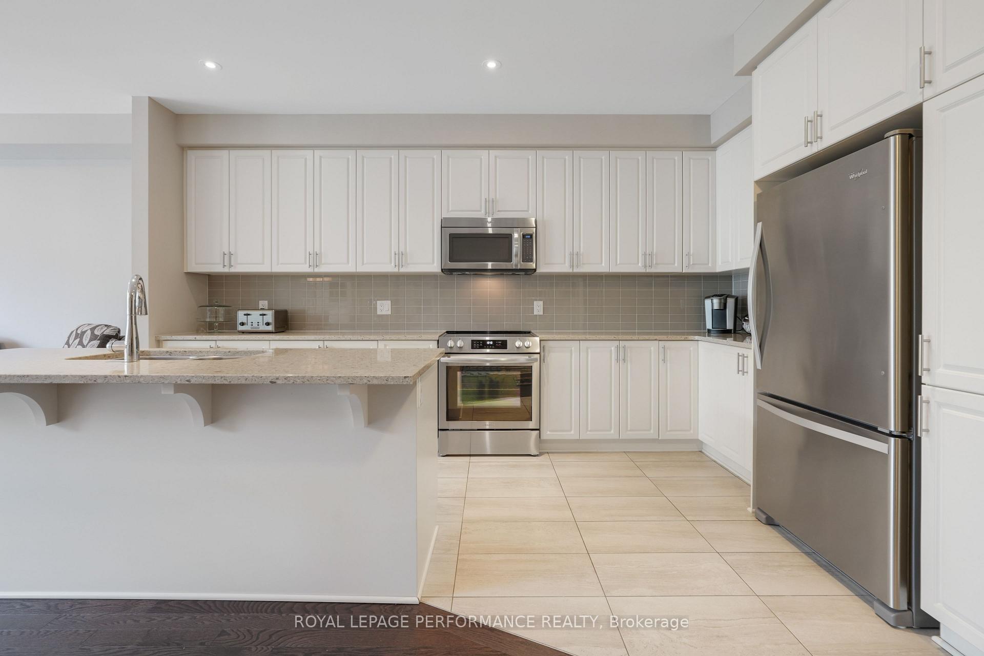 Photo 5 of 343 Alasken Drive, Ottawa, Blossom Park/Kemp Park/Findlay Creek — HOMEH
