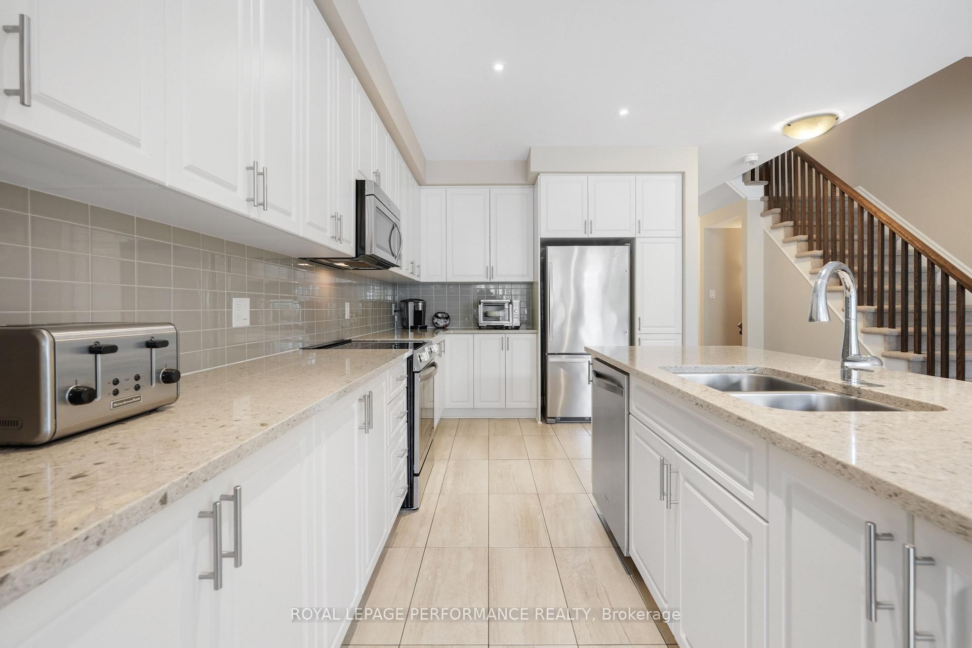 Photo 6 of 343 Alasken Drive, Ottawa, Blossom Park/Kemp Park/Findlay Creek — HOMEH