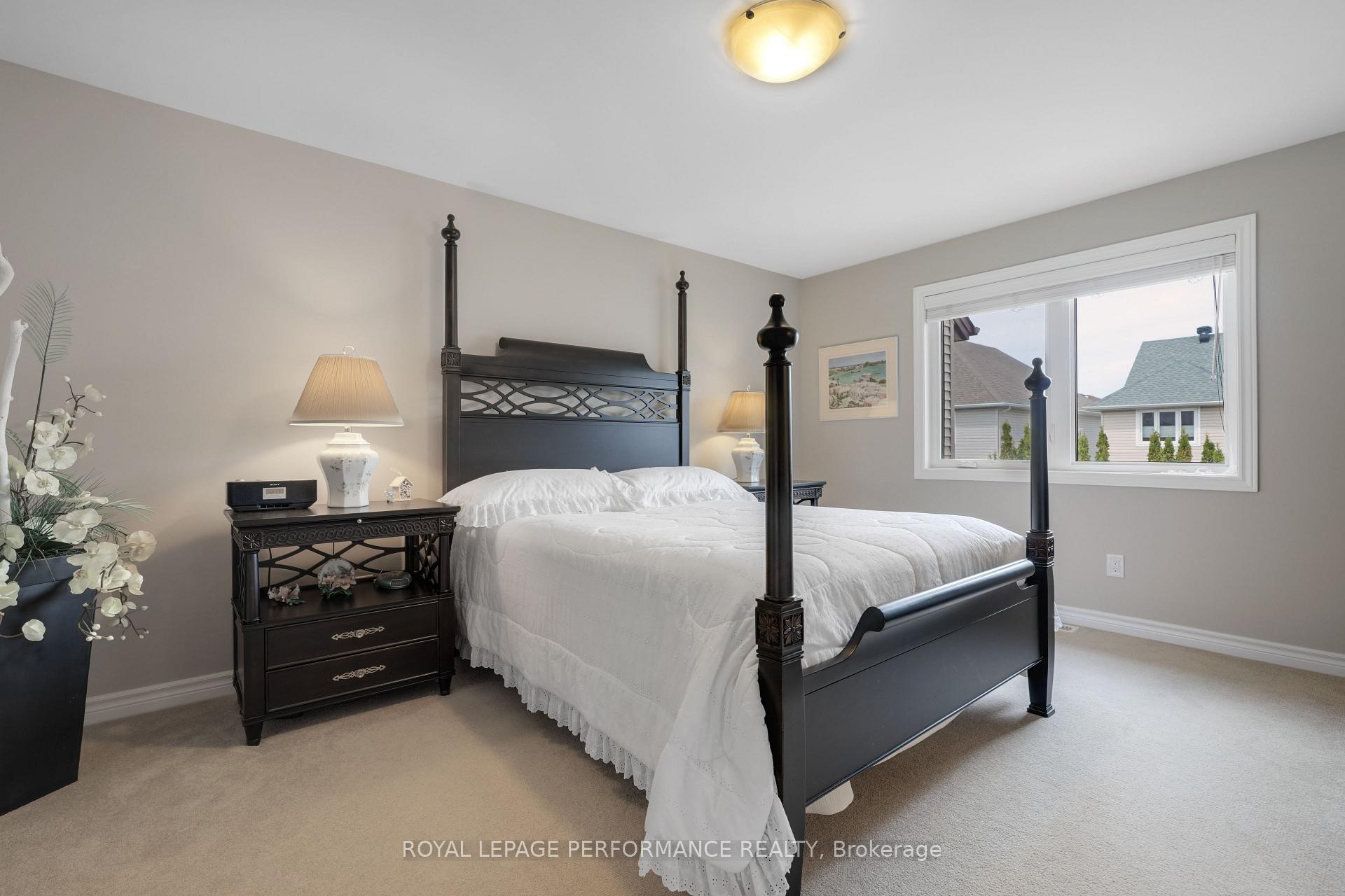Photo 16 of 343 Alasken Drive, Ottawa, Blossom Park/Kemp Park/Findlay Creek — HOMEH