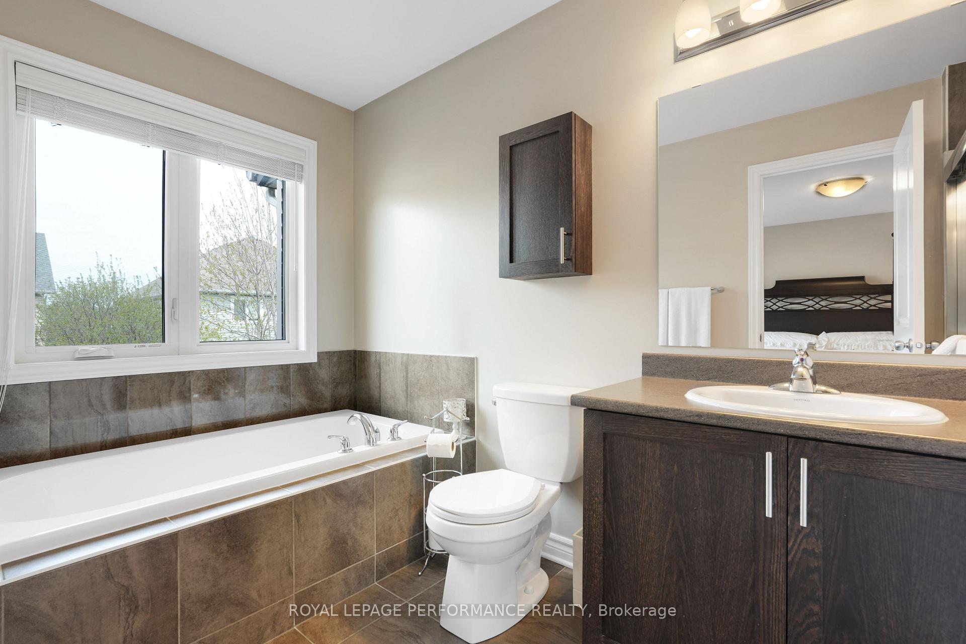 Photo 19 of 343 Alasken Drive, Ottawa, Blossom Park/Kemp Park/Findlay Creek — HOMEH