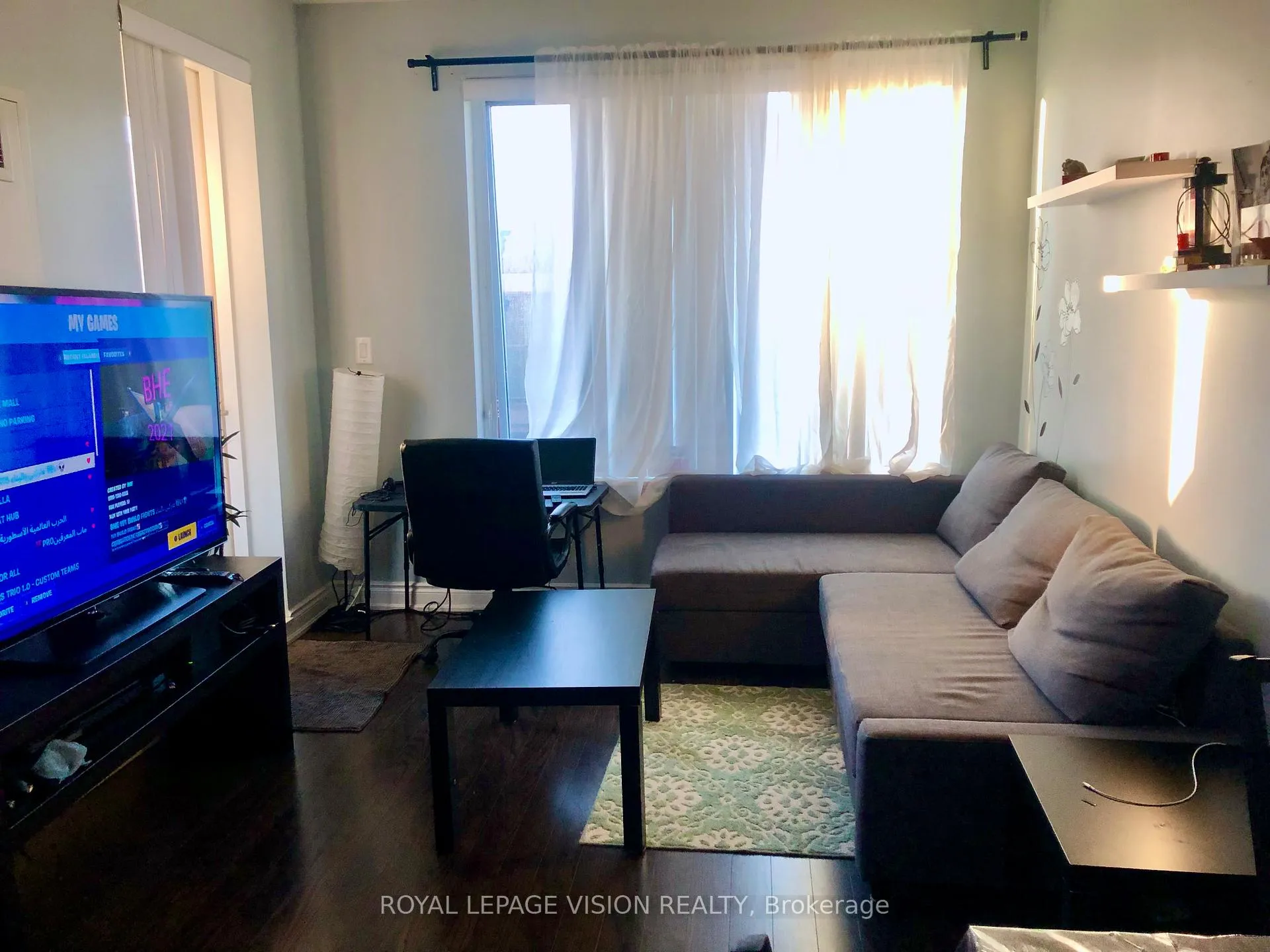 Photo 3 of Unit 321, 325 South Park Road, Markham, Commerce Valley — HOMEH