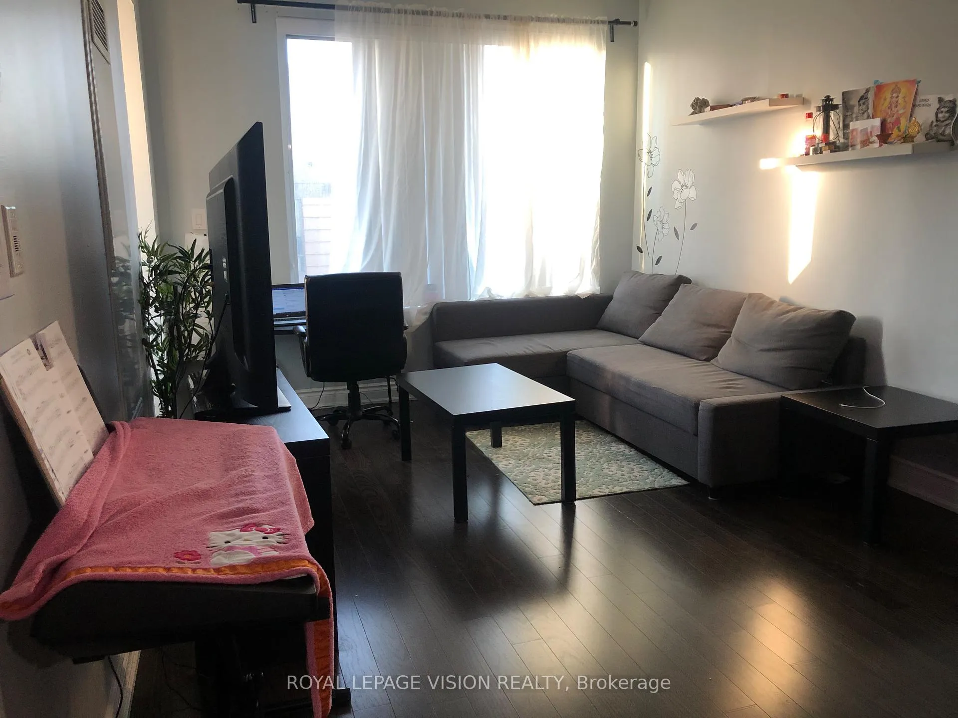 Photo 4 of Unit 321, 325 South Park Road, Markham, Commerce Valley — HOMEH