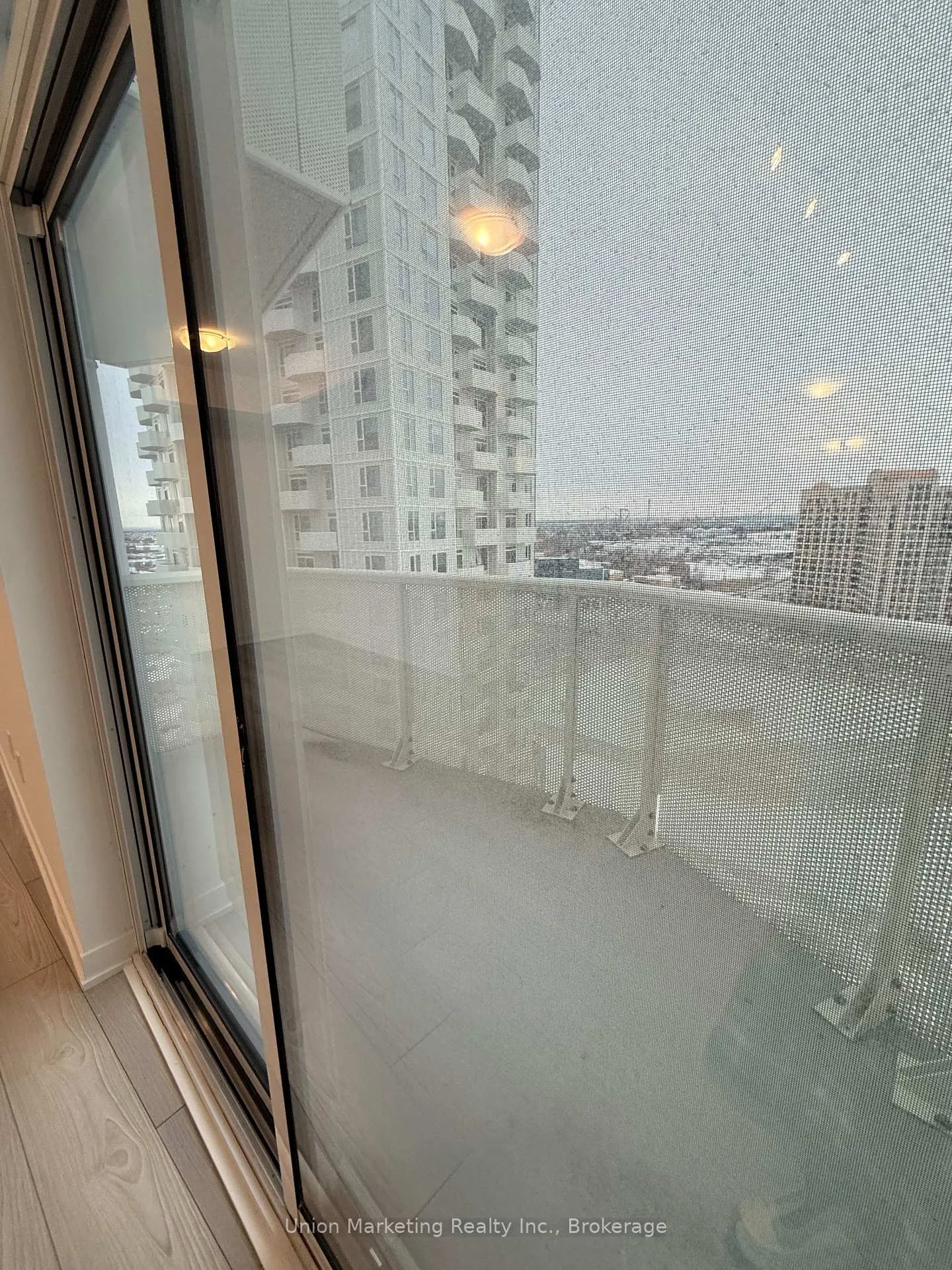 Photo 9 of Unit 1304, 474 Caldari Road N, Vaughan, Concord — HOMEH
