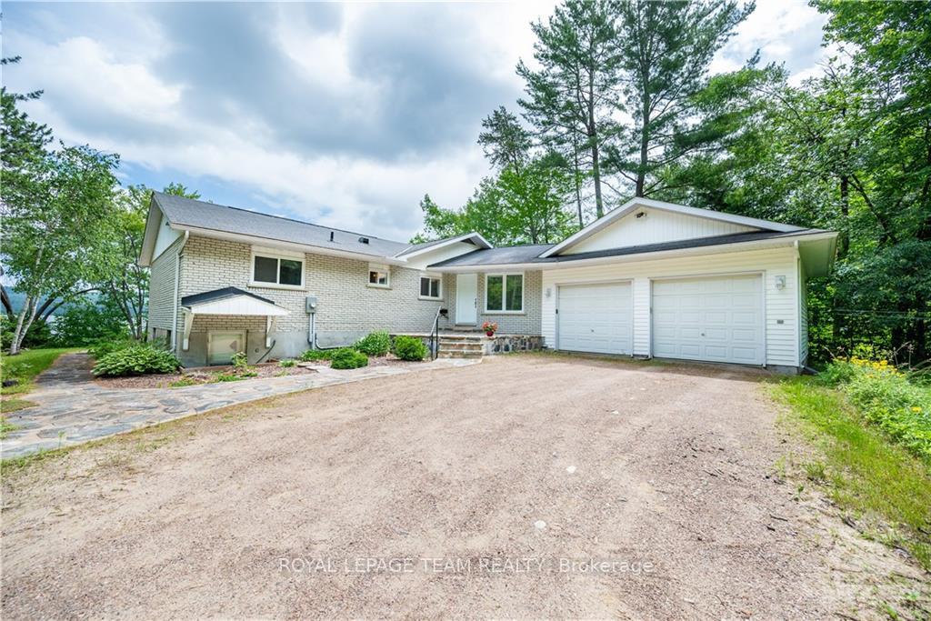 Photo 1 of 150 Pine Point Road, Deep River — HOMEH
