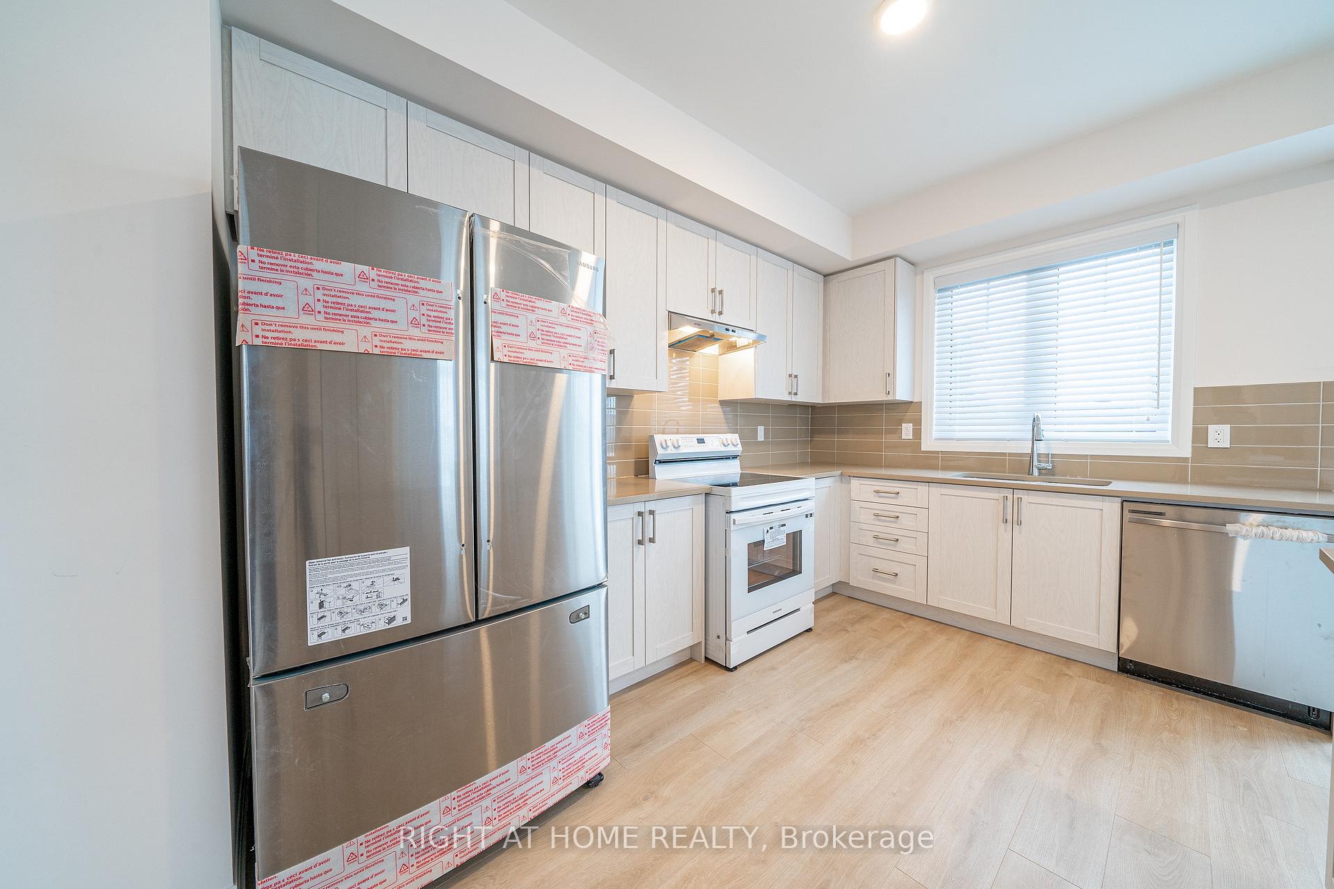 Photo 15 of 116 Bavin Street, Clarington, Bowmanville — HOMEH