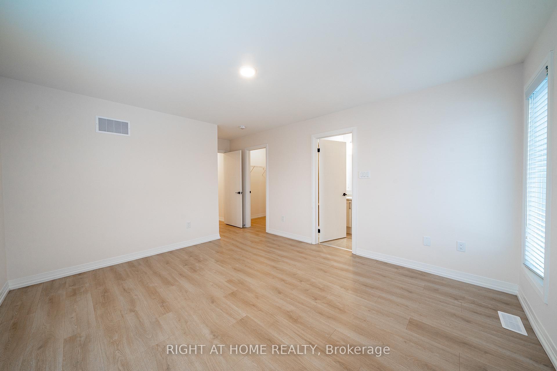 Photo 26 of 116 Bavin Street, Clarington, Bowmanville — HOMEH