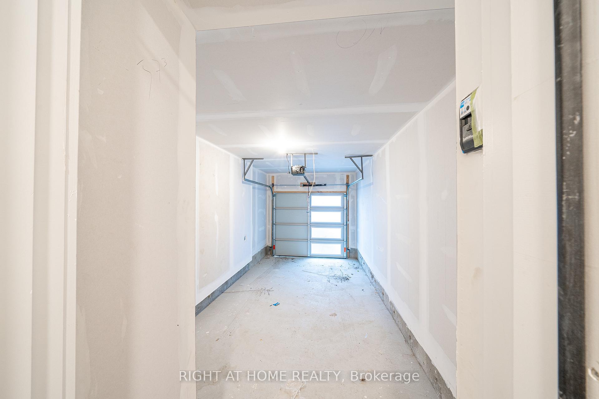 Photo 36 of 116 Bavin Street, Clarington, Bowmanville — HOMEH