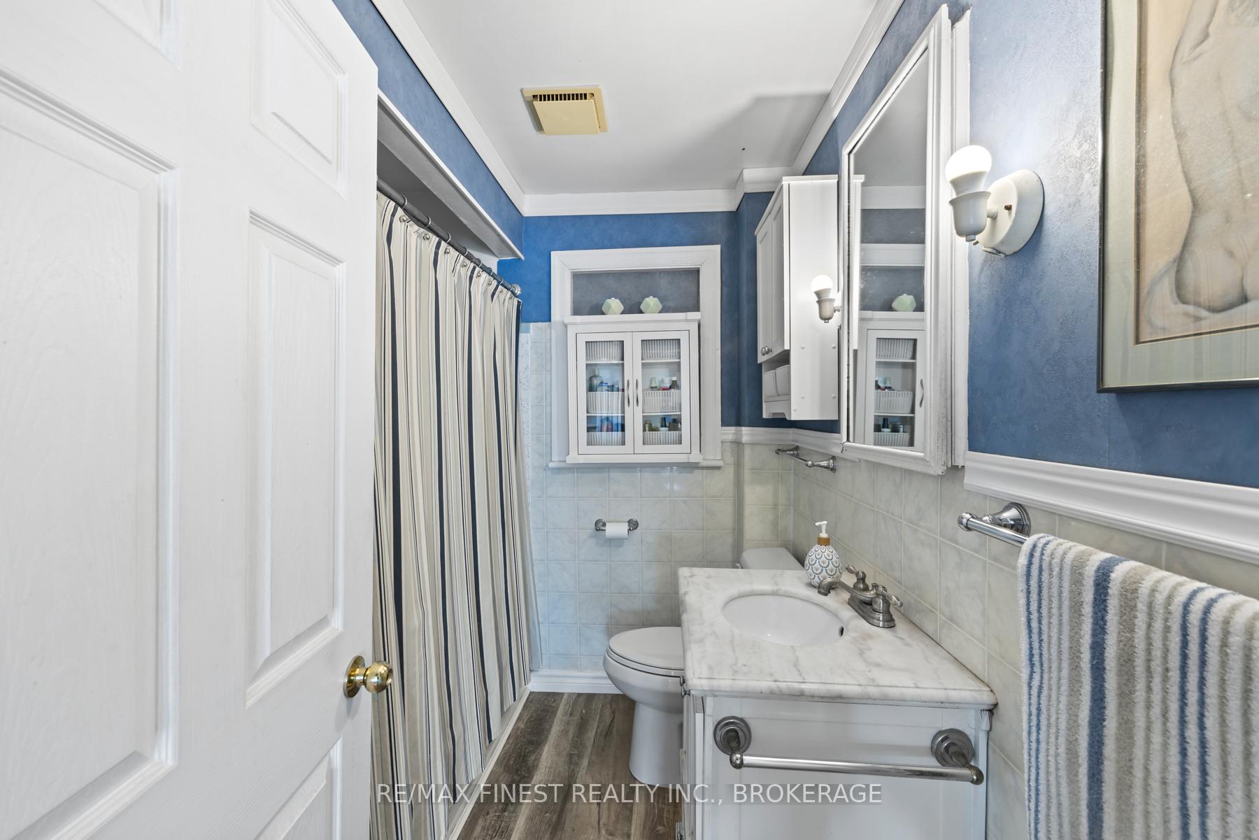 Photo 18 of 640 King Street W, Gananoque — HOMEH
