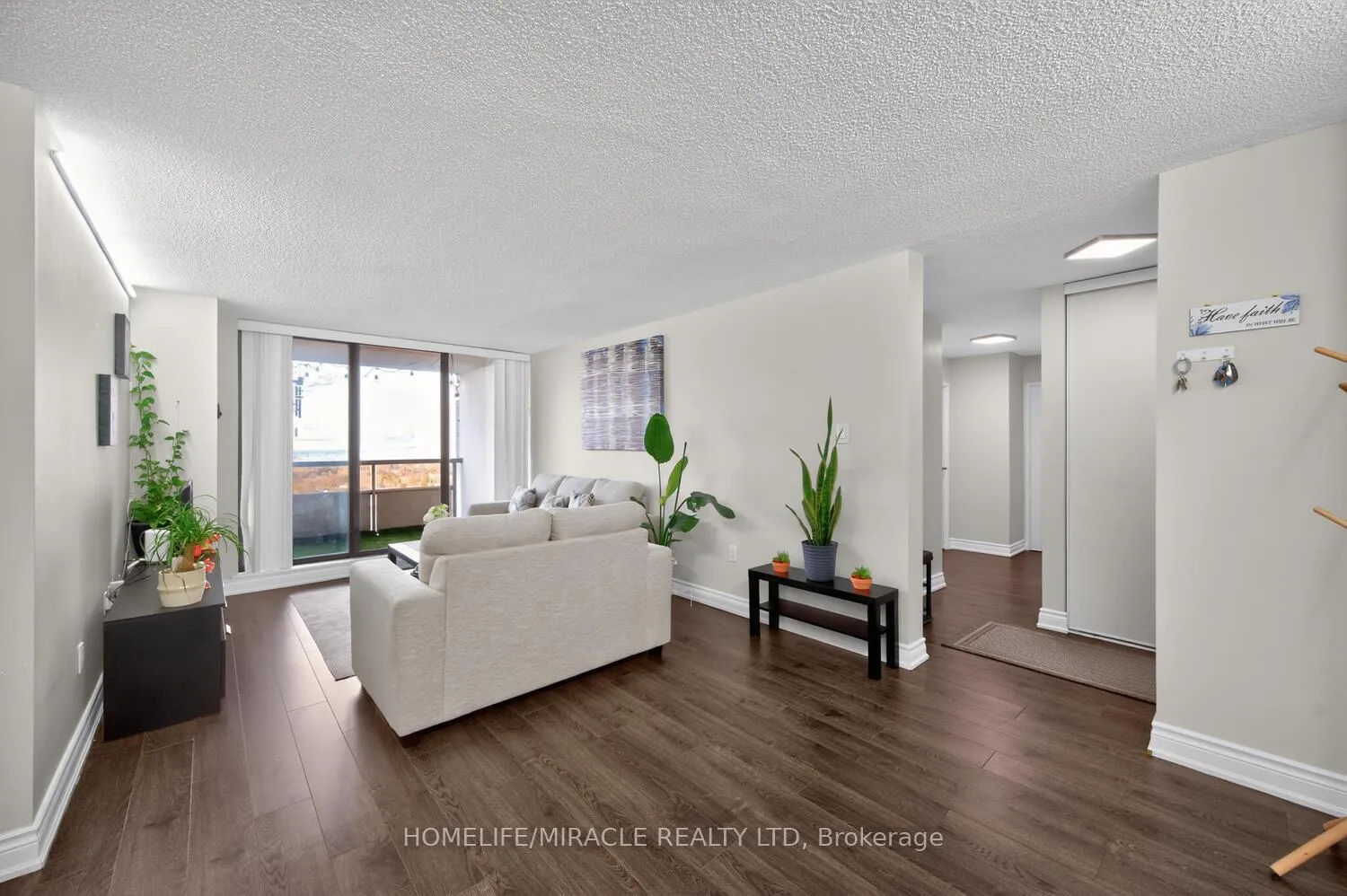 Photo 13 of Unit 2003, 4 Kings Cross Road, Brampton, Queen Street Corridor — HOMEH