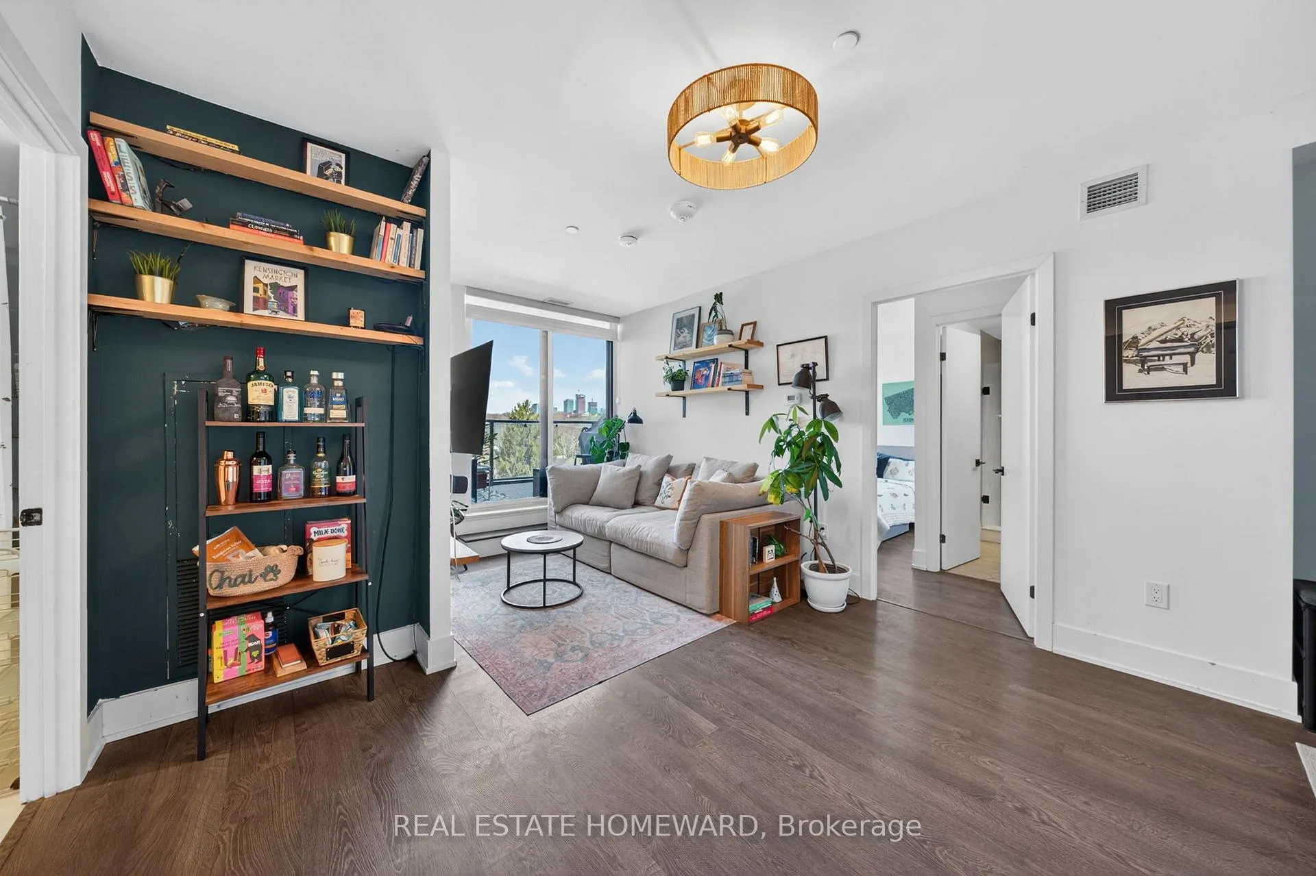 Photo 14 of Unit 605, 1888 Queen Street E, Toronto, The Beaches — HOMEH