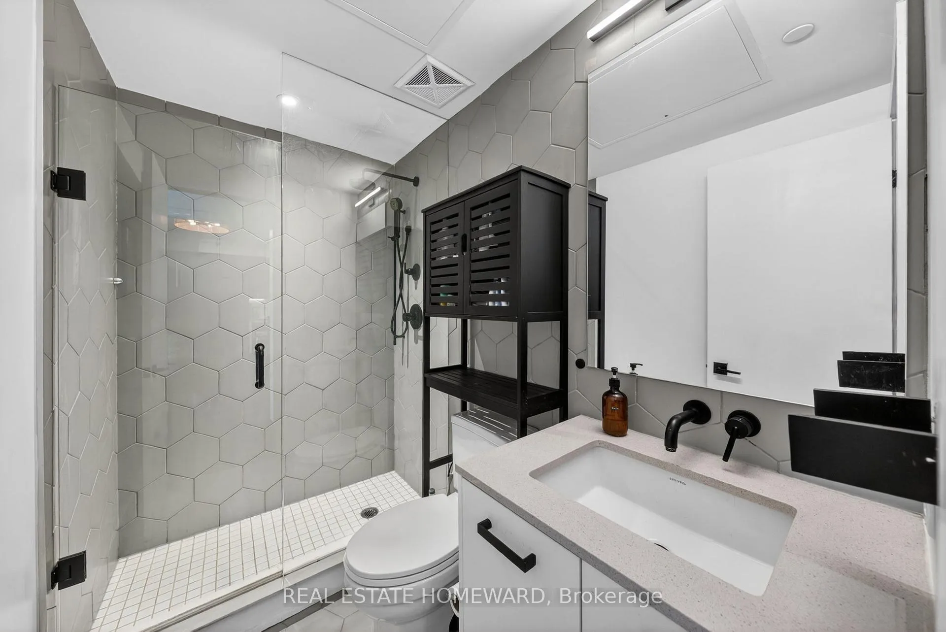 Photo 20 of Unit 605, 1888 Queen Street E, Toronto, The Beaches — HOMEH