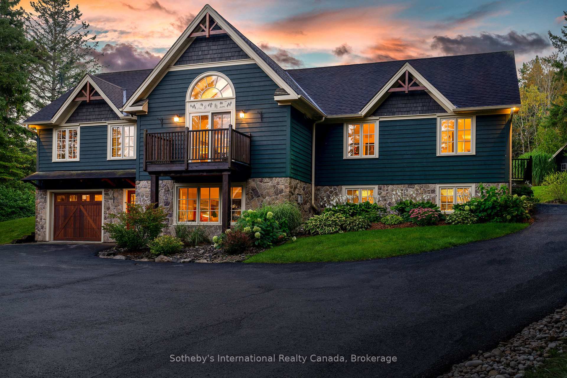 Photo 3 of 5 Purple Hill Lane, Clearview, Creemore — HOMEH