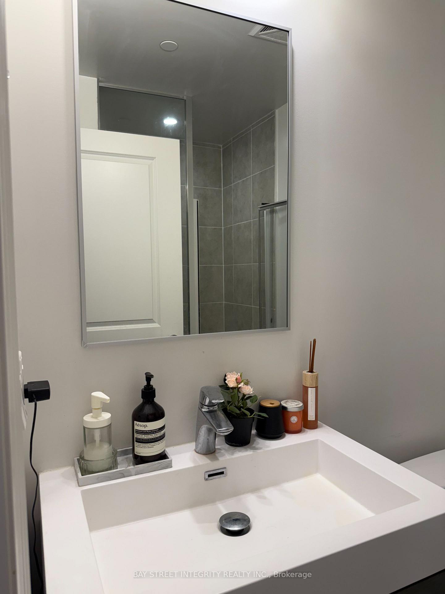 Photo 14 of Unit 906B, 8 Rough Valley Drive W, Markham, German Mills — HOMEH