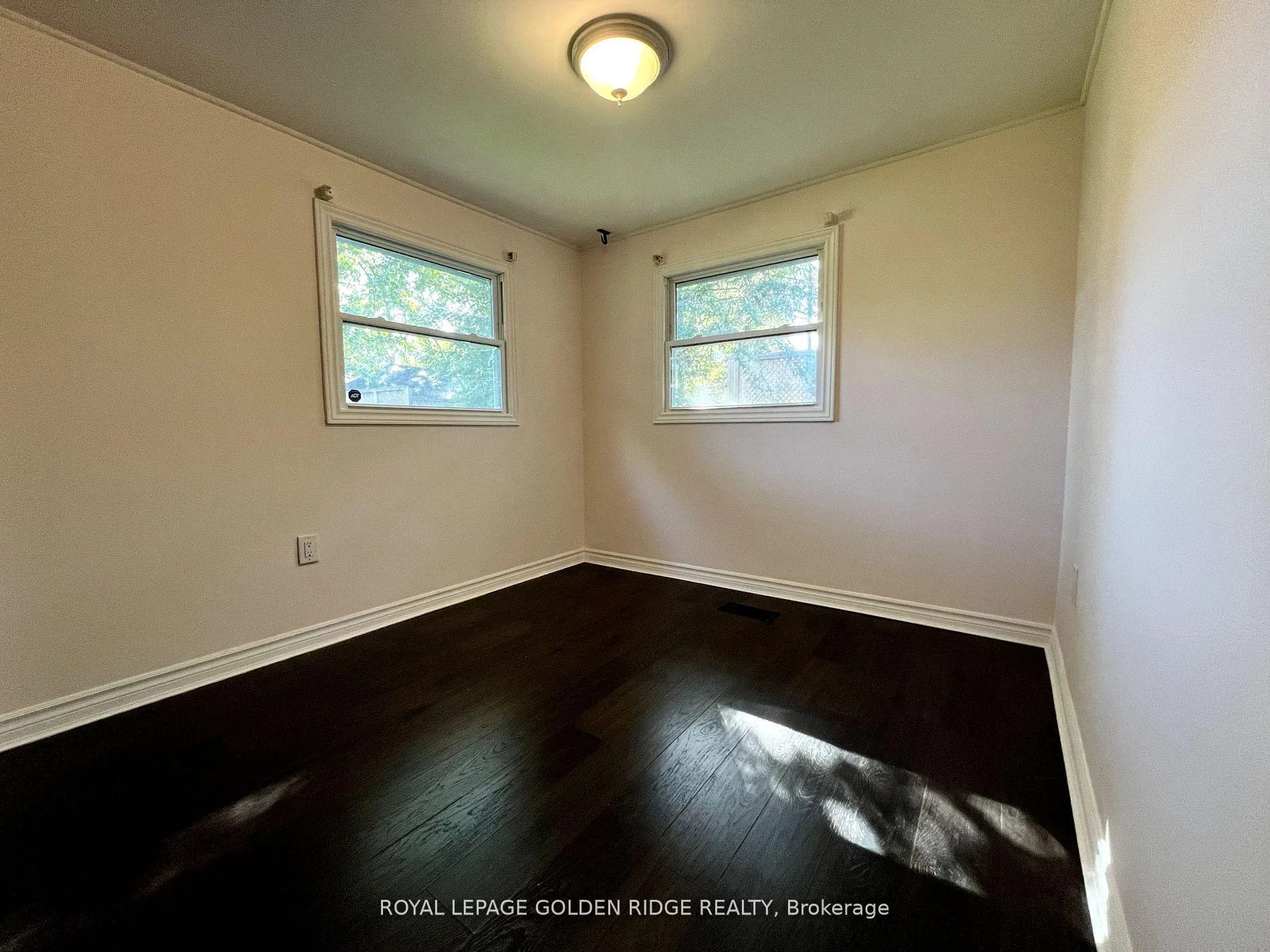 Photo 5 of 367 Hollywood Drive N, Georgina, Keswick South — HOMEH