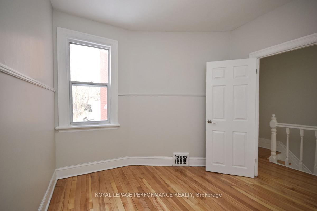 Photo 11 of 71 Grosvenor Avenue, Ottawa, Old Ottawa South — HOMEH