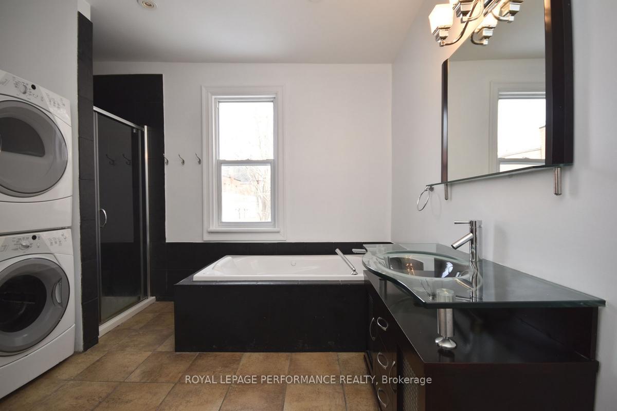 Photo 12 of 71 Grosvenor Avenue, Ottawa, Old Ottawa South — HOMEH