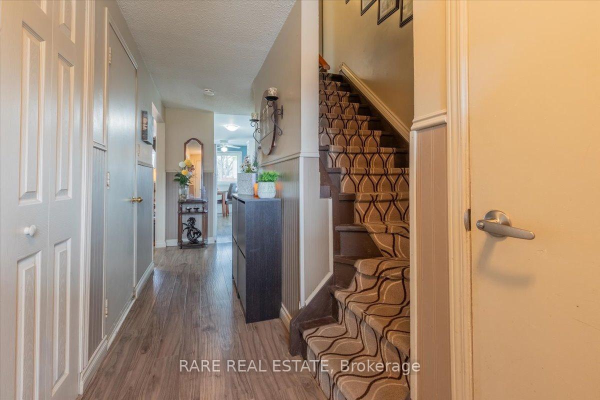 Photo 8 of 12B Janice Drive, Barrie, Sunnidale — HOMEH