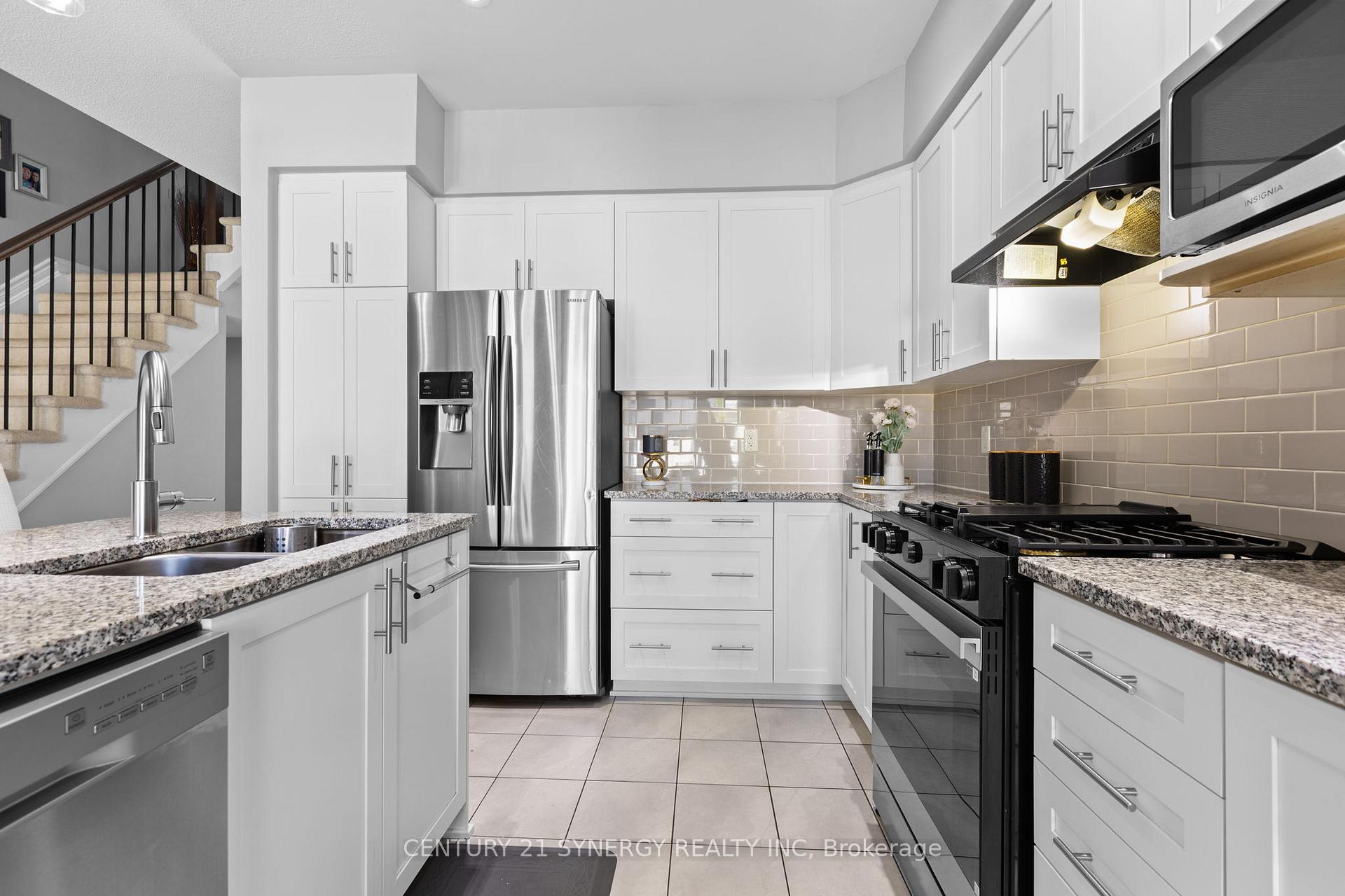 Photo 20 of 162 Popplewell Crescent, Ottawa, Barrhaven - Cedargrove/Fraserdale — HOMEH