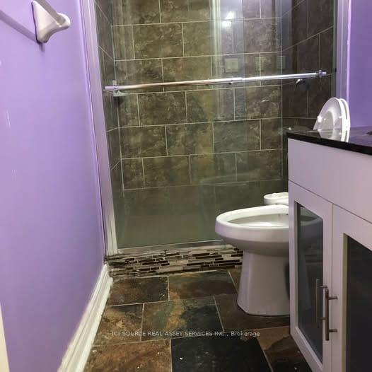 Photo 4 of Unit Basement, 29 Portstewart Crescent, Brampton, Credit Valley — HOMEH