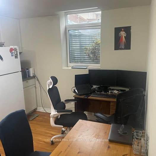 Photo 11 of Unit Basement, 29 Portstewart Crescent, Brampton, Credit Valley — HOMEH