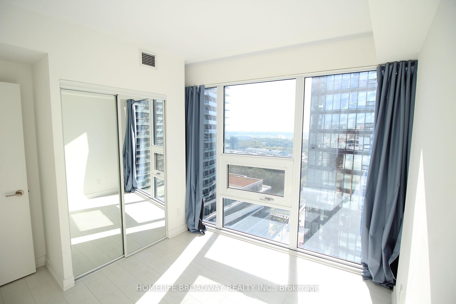 Photo 6 of Unit 1706, 19 Western Battery Road, Toronto, Niagara — HOMEH