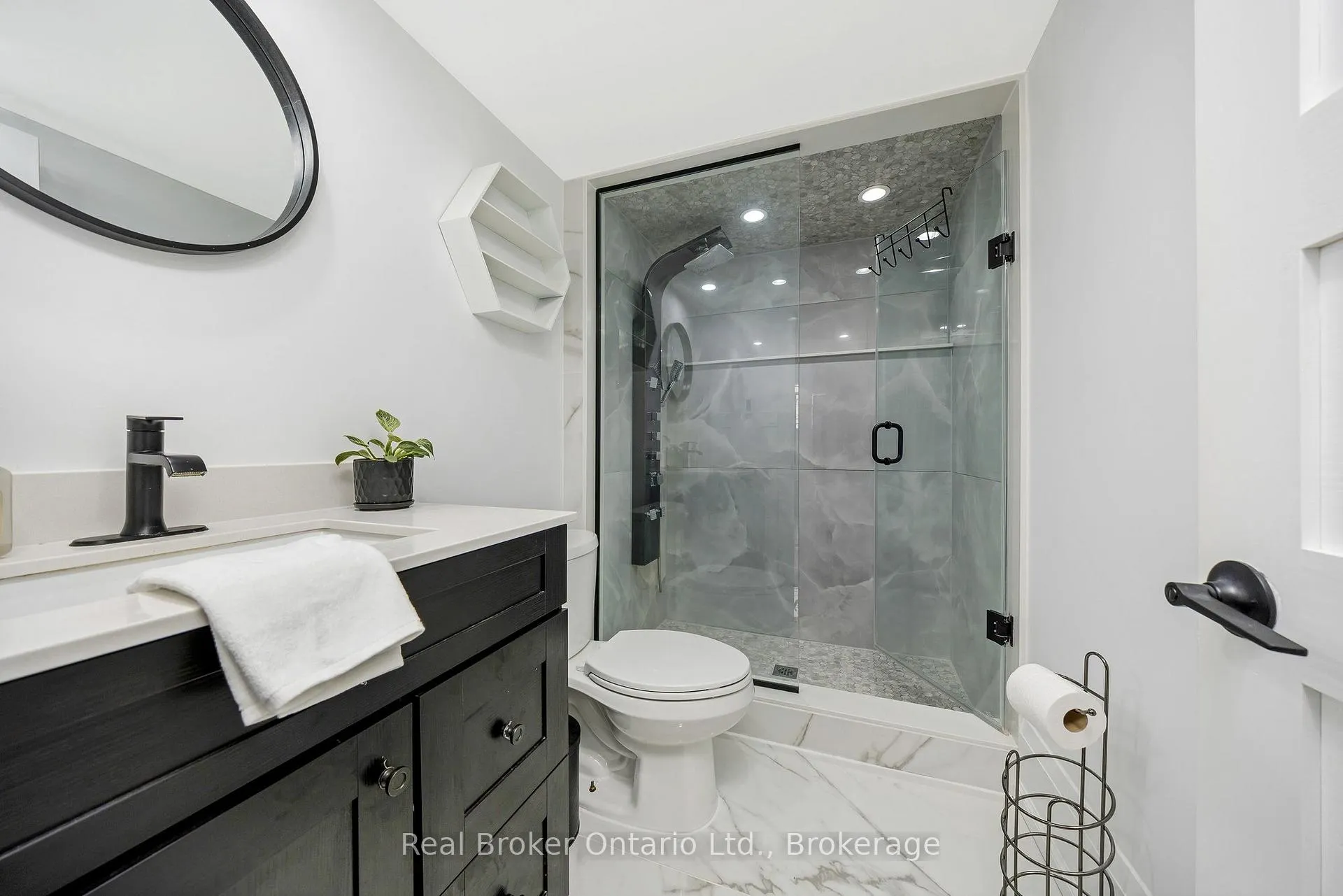 Photo 13 of 5938 Trafalgar Road, Erin, Rural Erin — HOMEH