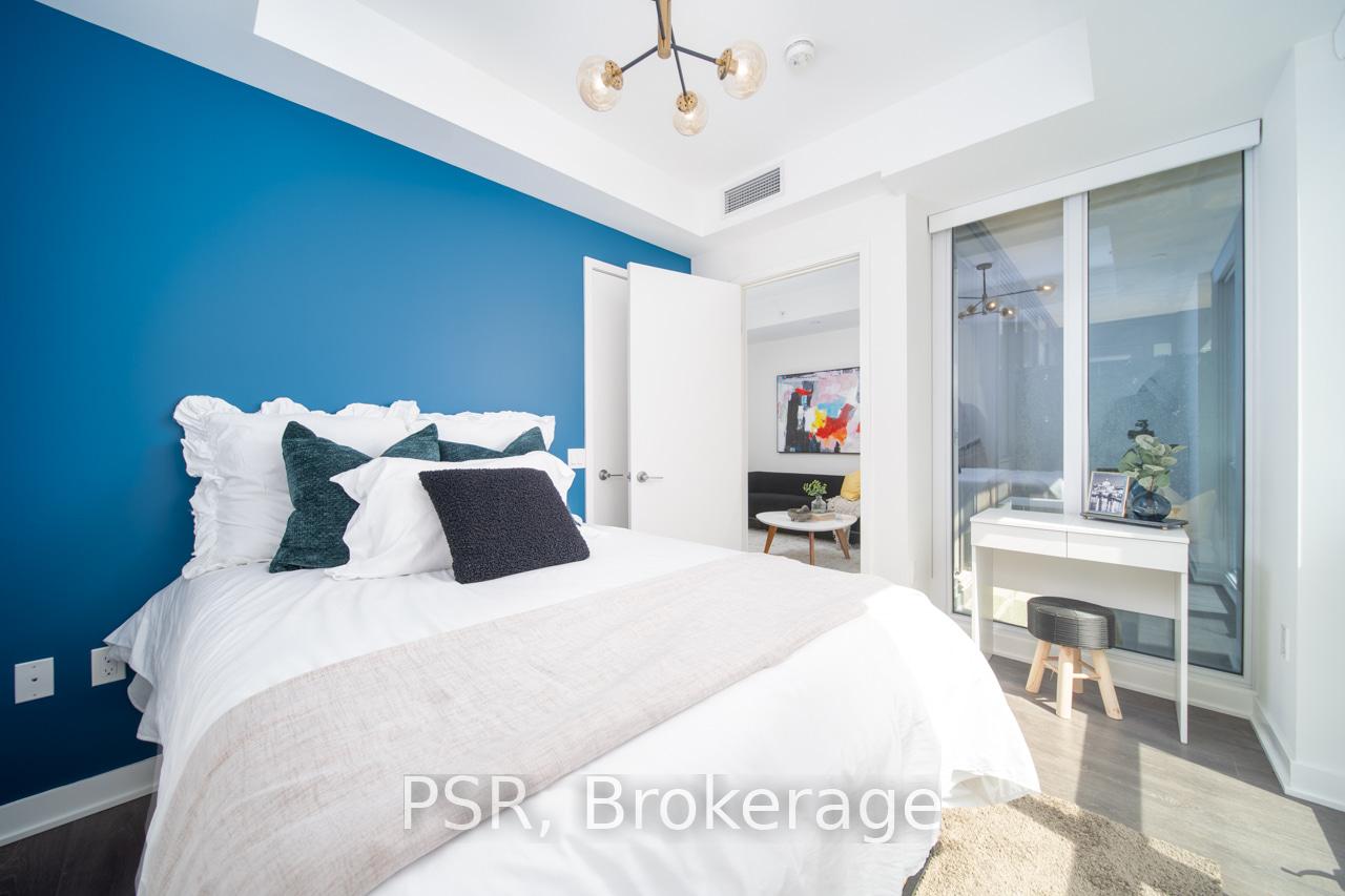 Photo 10 of Unit 718, 115 Blue Jays Way, Toronto, Waterfront Communities — HOMEH