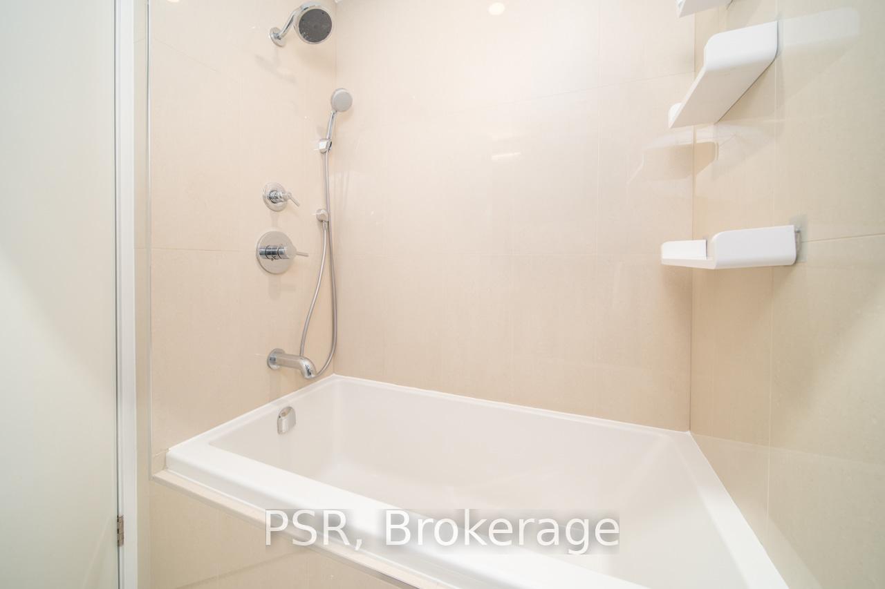 Photo 12 of Unit 718, 115 Blue Jays Way, Toronto, Waterfront Communities — HOMEH