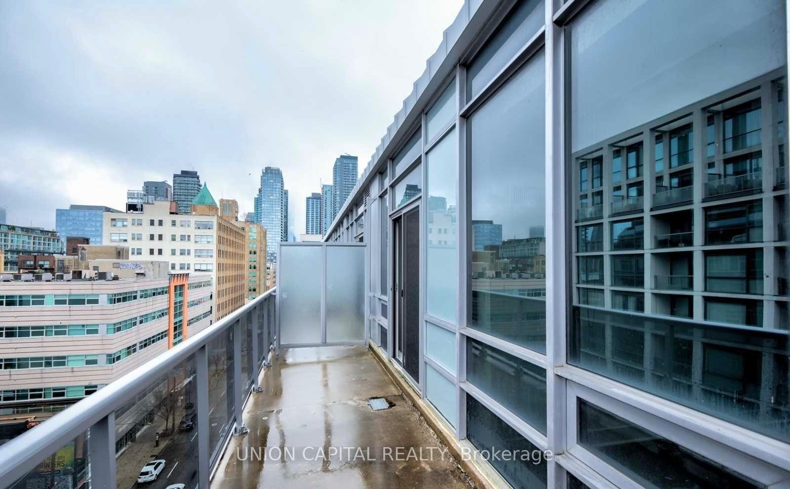 Photo 15 of Unit 816, 399 Adelaide Street W, Toronto, Waterfront Communities — HOMEH
