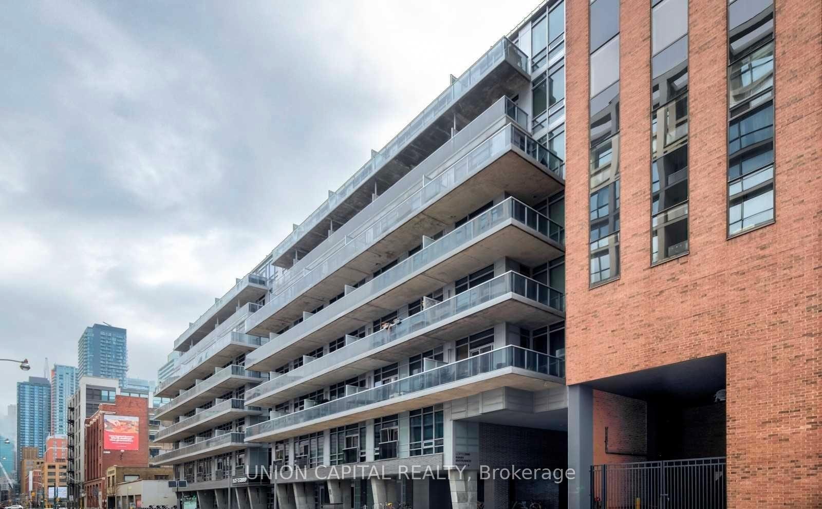 Photo 16 of Unit 816, 399 Adelaide Street W, Toronto, Waterfront Communities — HOMEH
