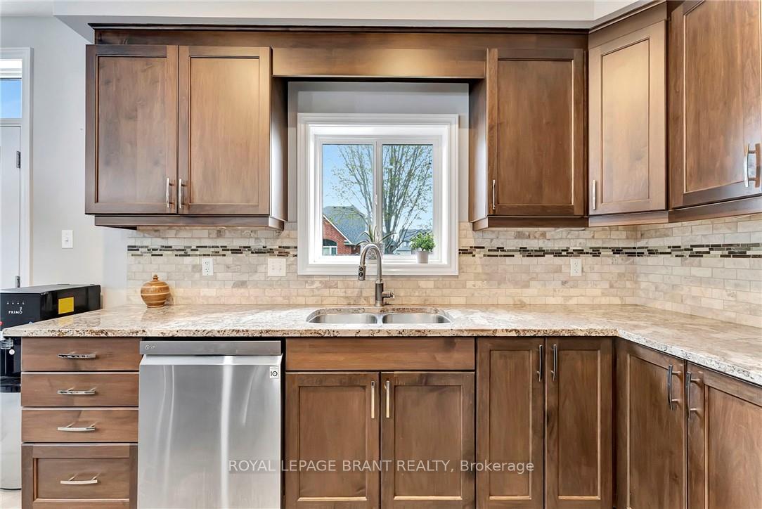 Photo 16 of 34 Crawford Place, Brant, Paris — HOMEH